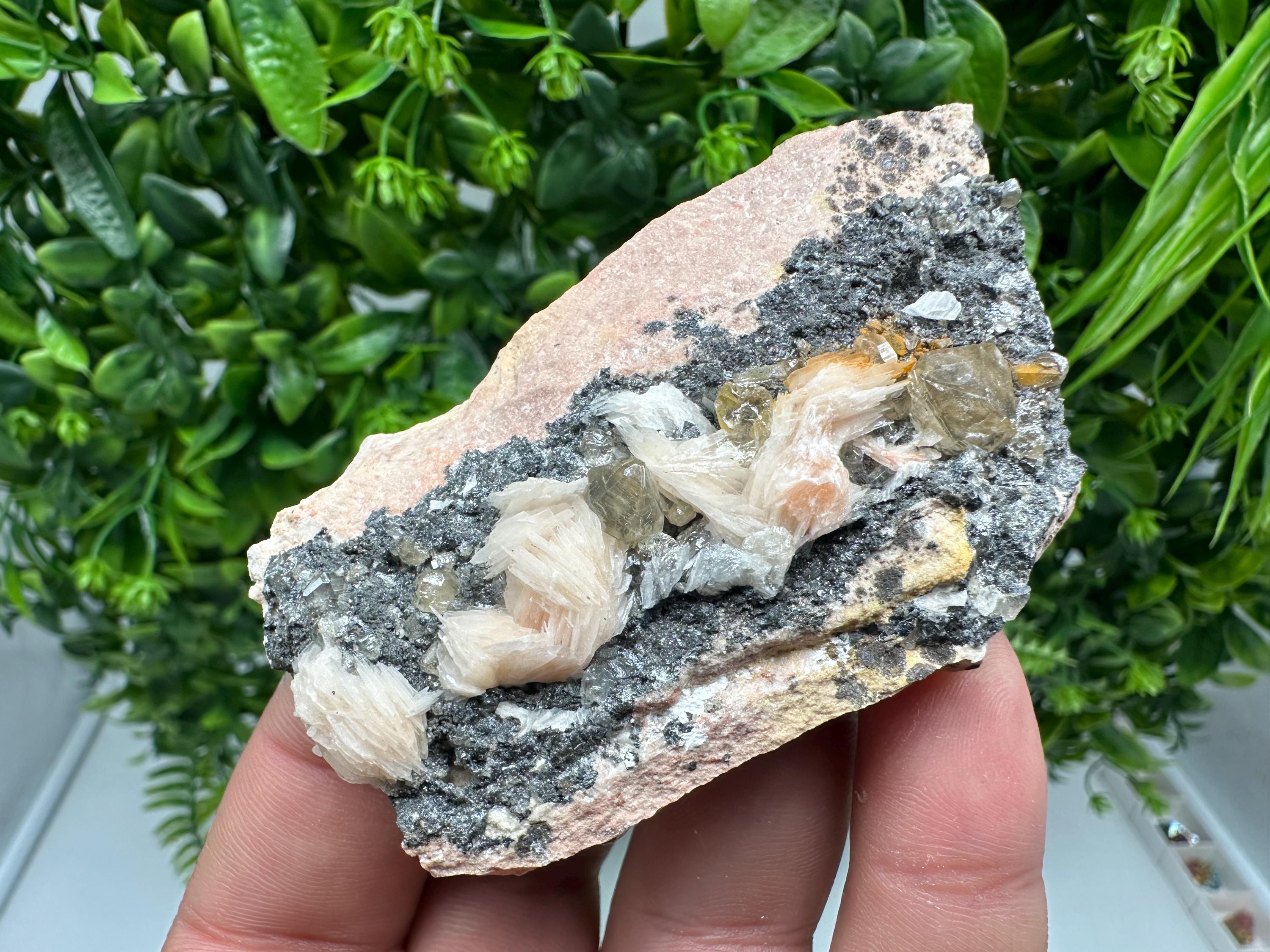 Wonderful Baryte with Cerussite on Galena from Morocco,Crystal, Mineral,Specimen,Cluster,Crystals,Barite Crystal,Cerussite Crystal,Specimen