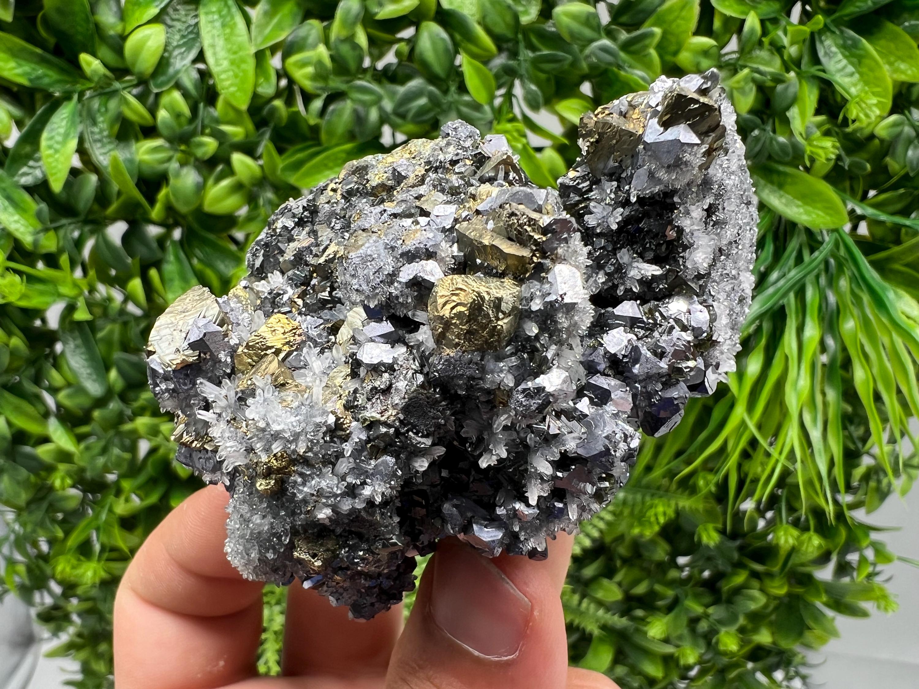 Stunning Galena,Sphalerite,Cleiopfane Chalcopyrite from Krushev dol mine,Madan,Bulgaria,natural,collection mineral specimen,home decor ston