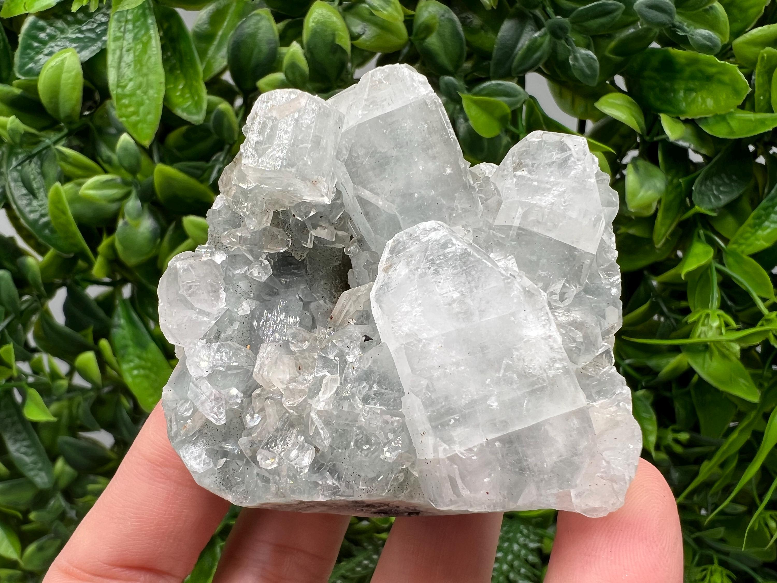 STUNNING Transparent Apophyllite on Chalcedony,natural, collection minerals specimen,India Minerals,Crystal, Stone Mineral Specimens India