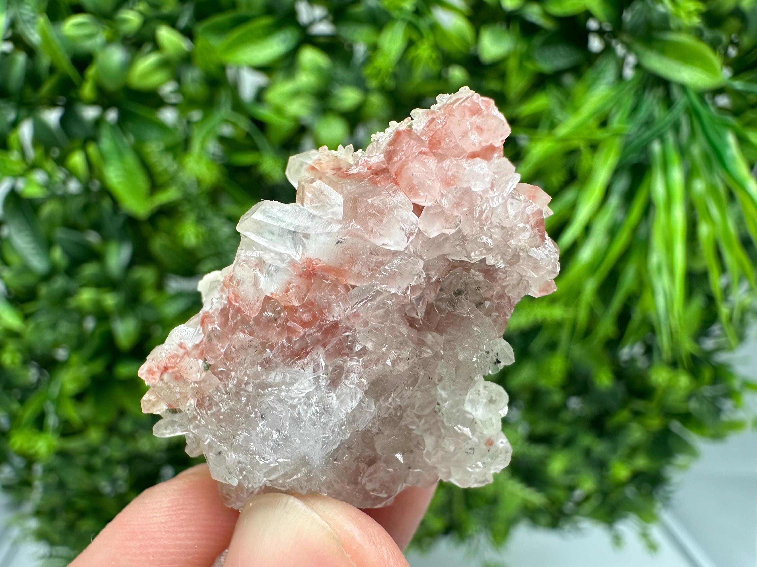 Stunning Quartz whit Hematite,Iron oxide from 9th September mine,natural,collectible mineral specimen,home decor stone,gift,crystal,collecti