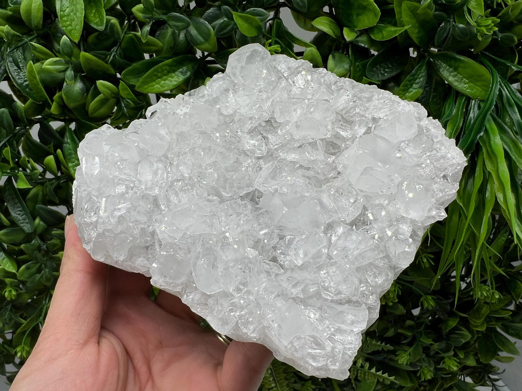 STUNNING Transparent Apophyllite on Chalcedony,natural, collection minerals specimen,India Minerals,Crystal, Stone Mineral Specimens India