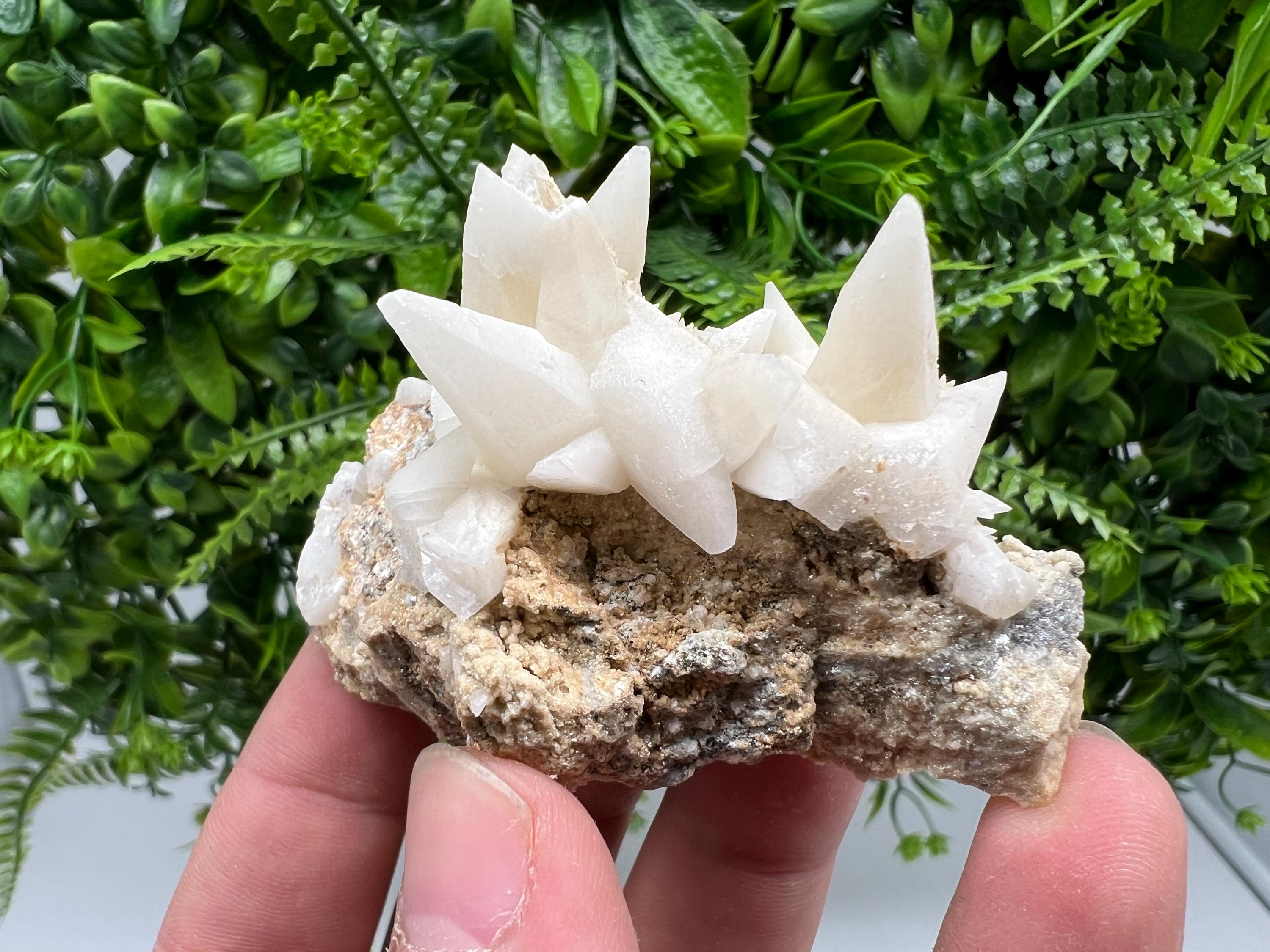 Calcite on Aragonite & Green Quartz: Djurcovo Mine, Bulgaria