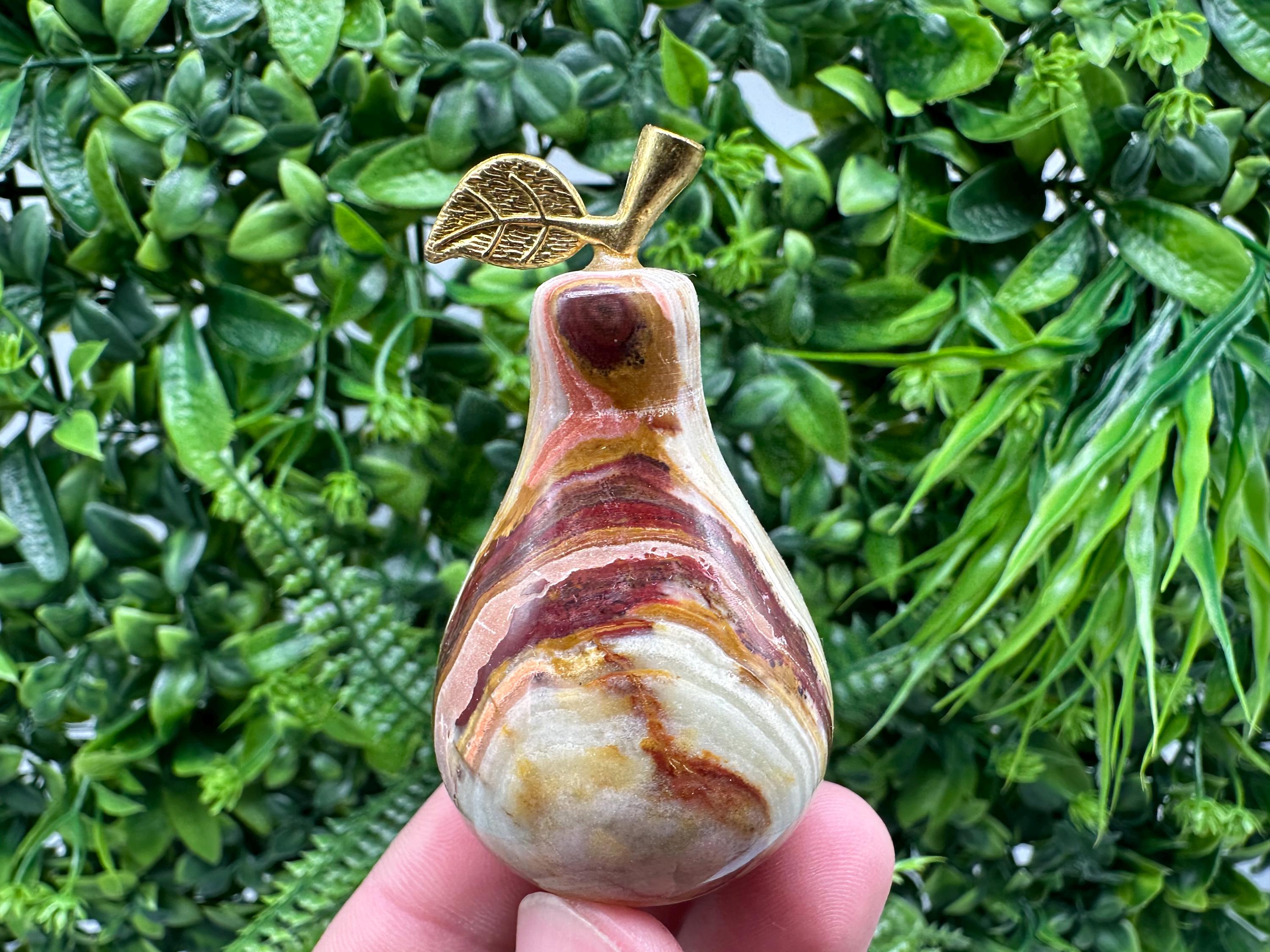 Handcrafted Marbled Onyx Pear Sculpture: Natural Stone Decor