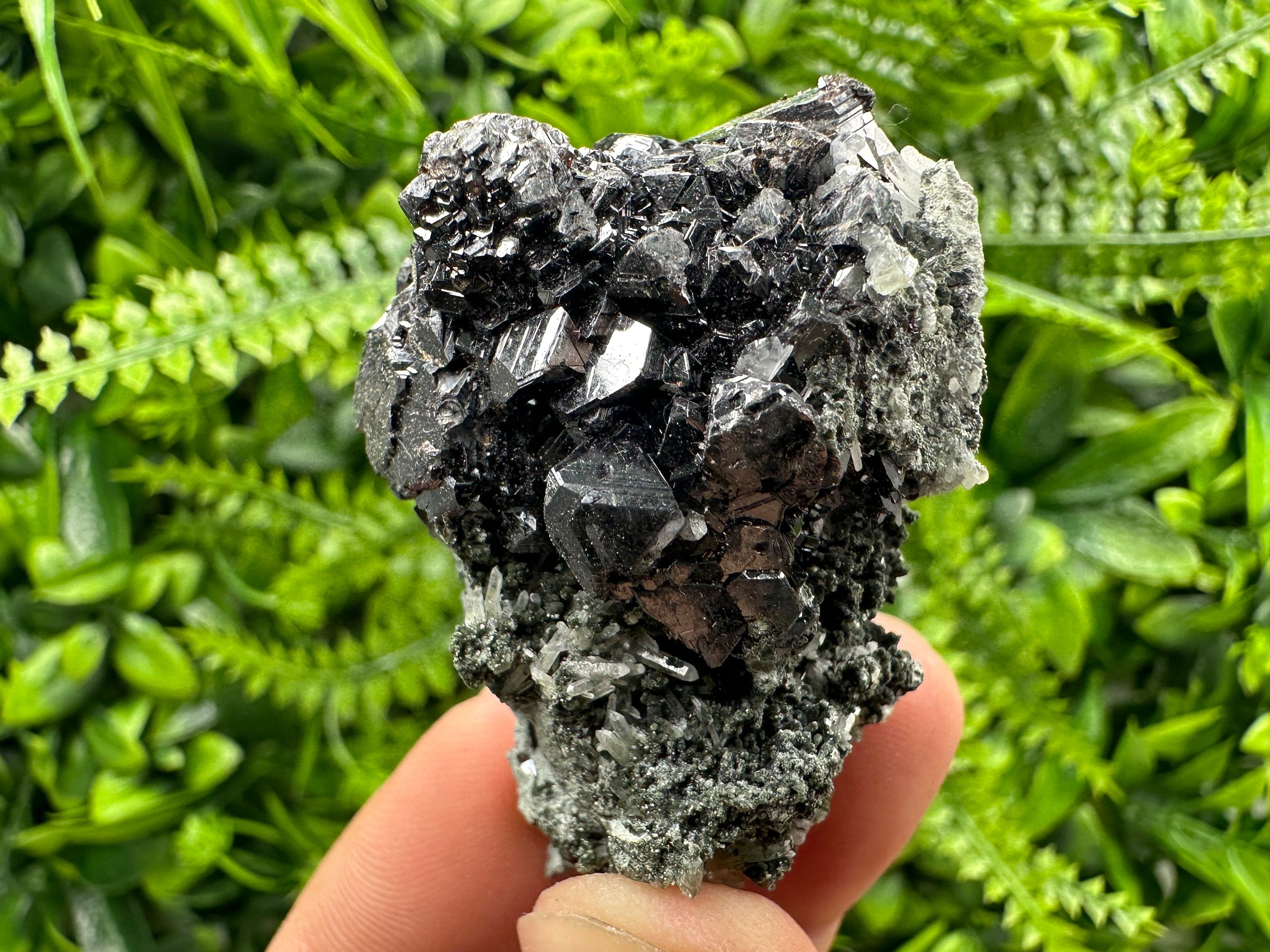 Sphalerite on Quartz: Natural Mineral Specimen, Bulgaria