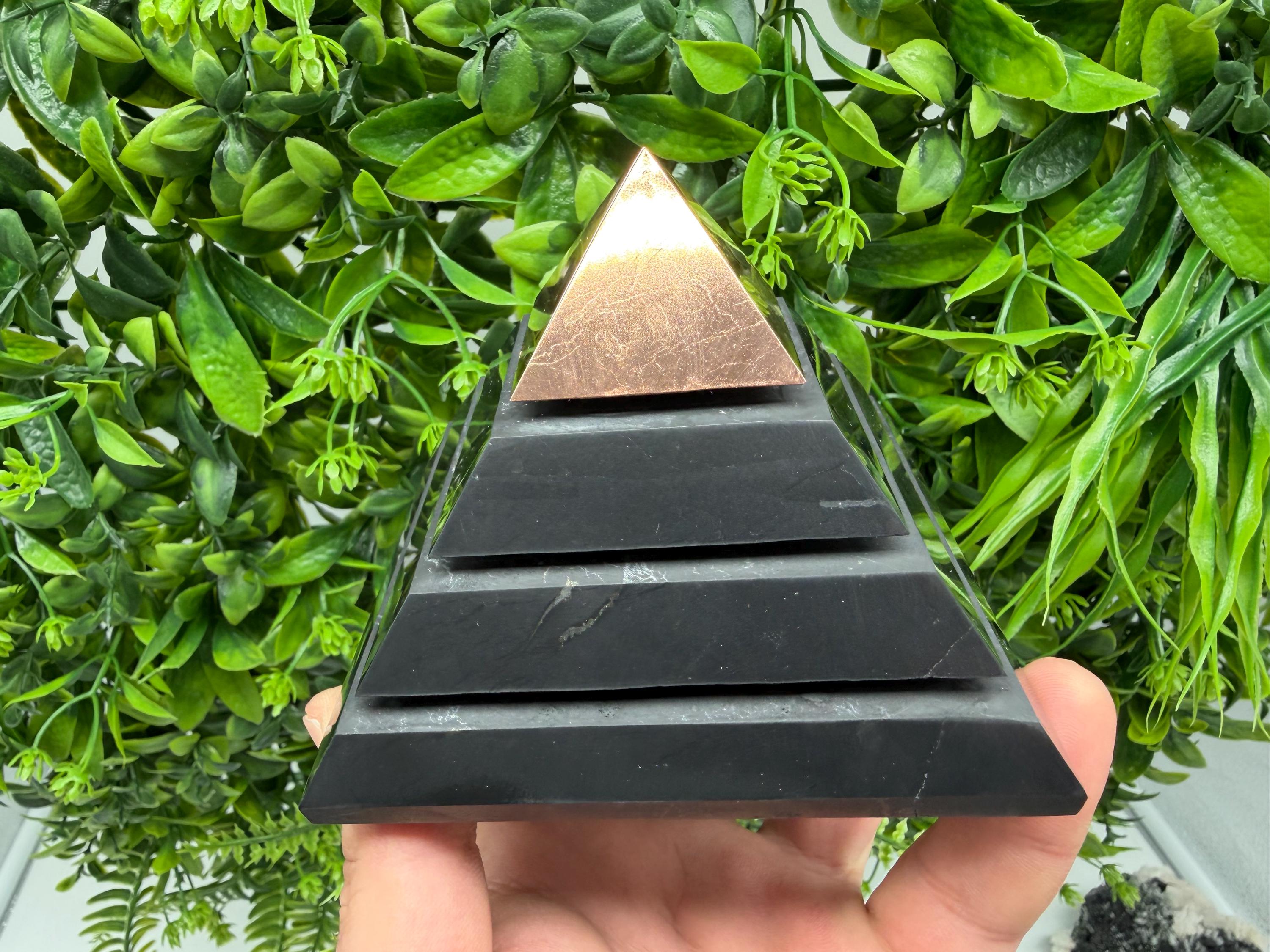 Polished Shungite Pyramid, Sacred Geometry, EMF Protection whit copper peak 10 cm