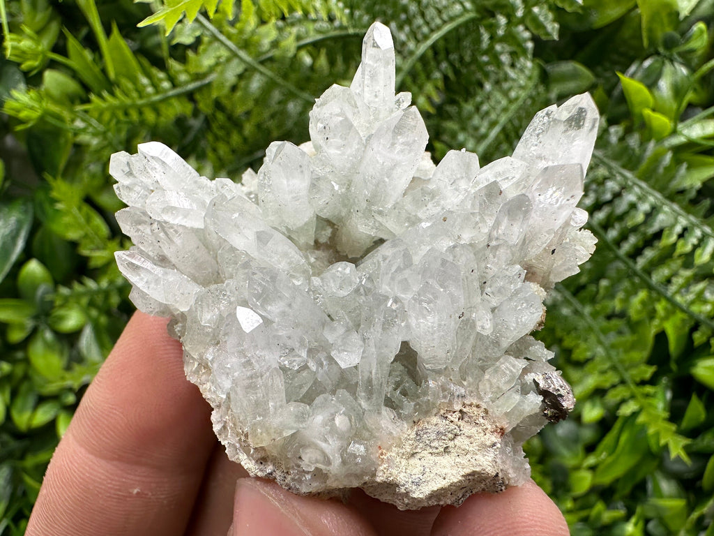 Chlorite Quartz Crystal: Transparent Mineral Specimen, Home Decor Stone