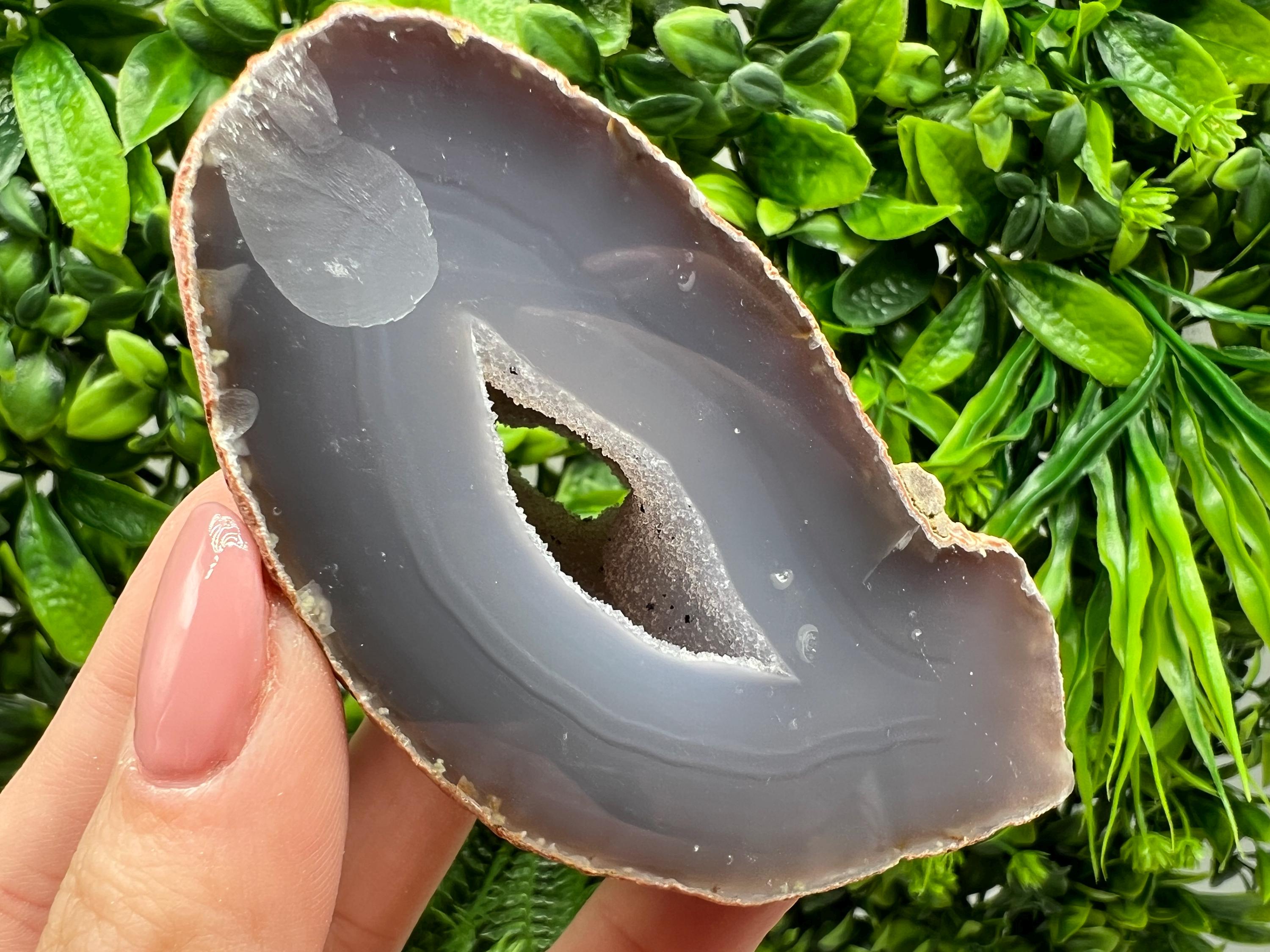 Blue Agate Druzy Geode, Natural Quartz Crystal (10/4/5cm)