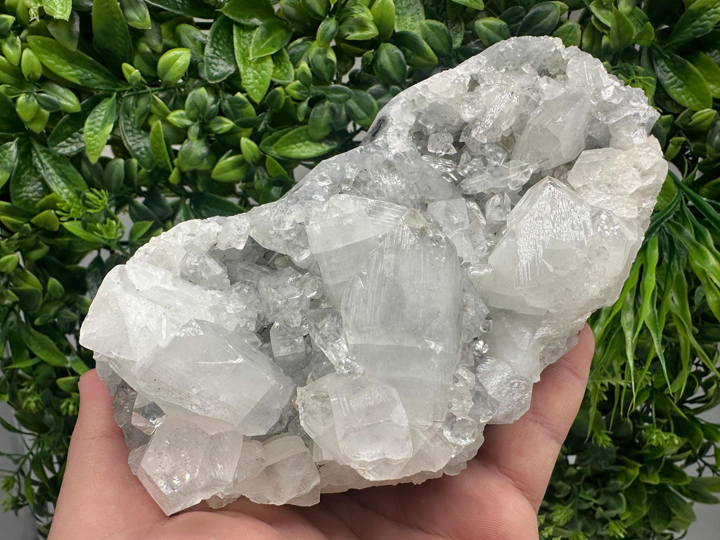 Transparent Apophyllite on Chalcedony, Natural Crystal Mineral Specimen