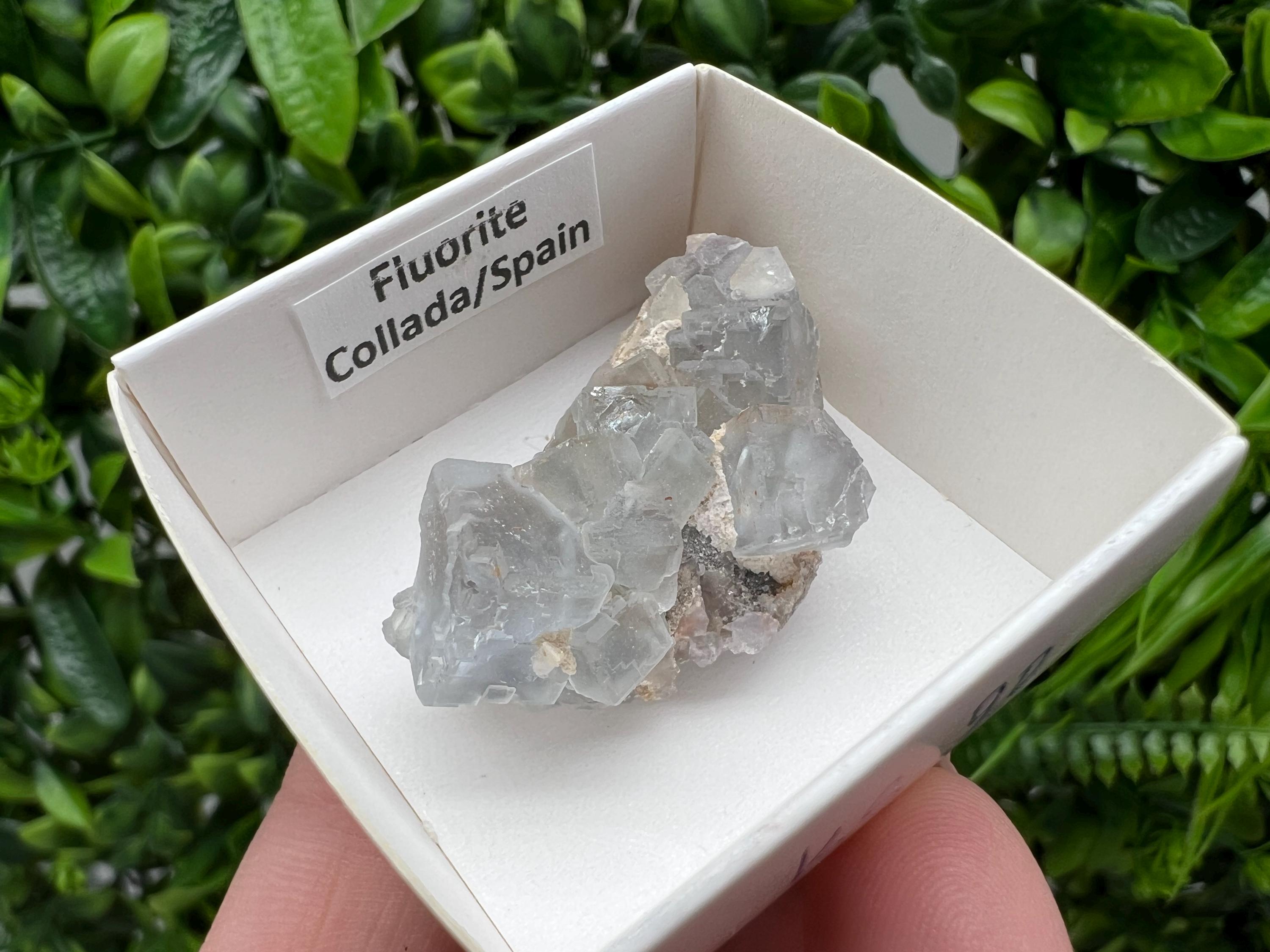Raw Green Fluorite Cluster, Meditation Stone (4/2.5 CM)