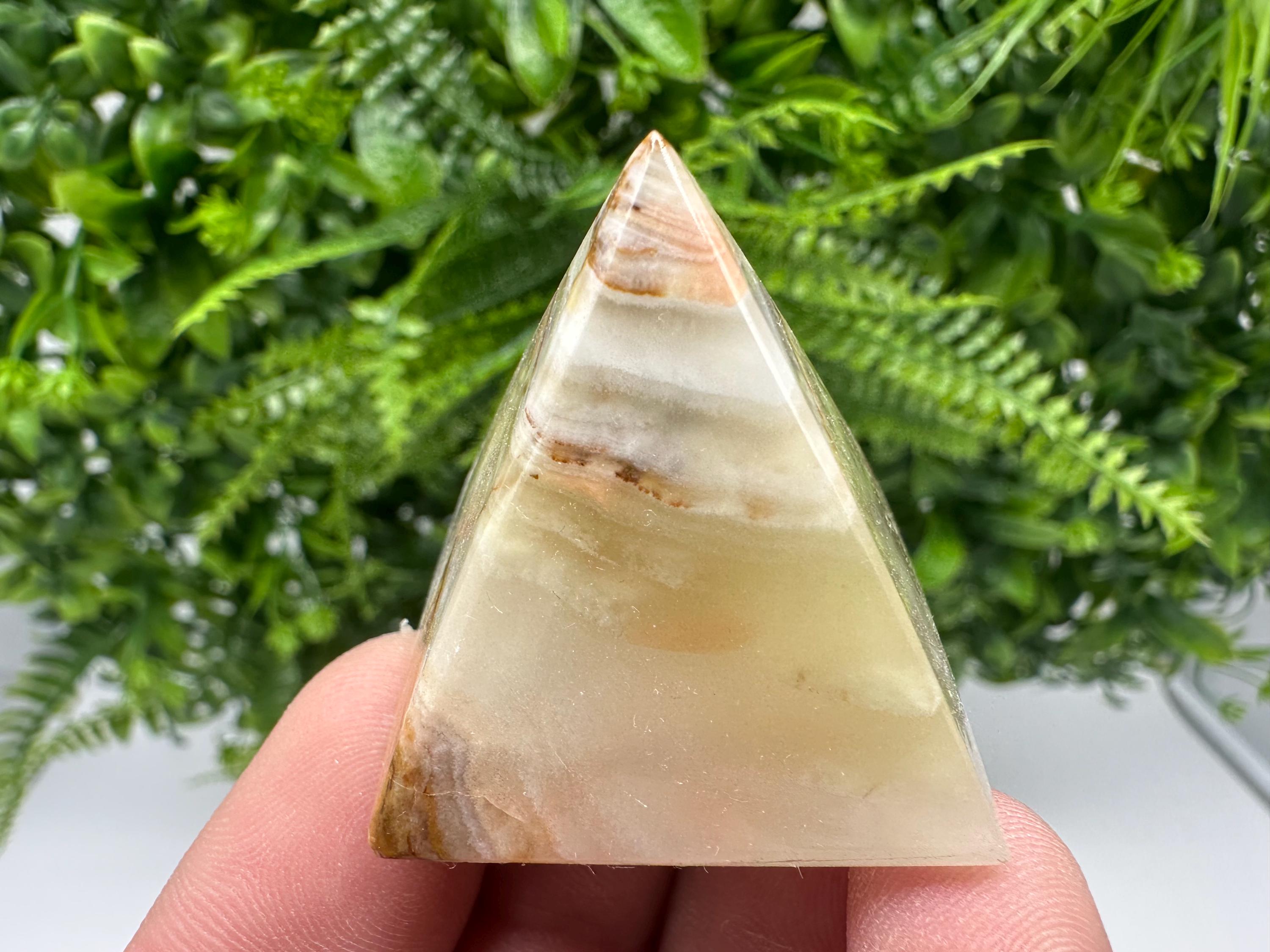 Green Onyx Crystal Pyramid (35mm): Healing Stone