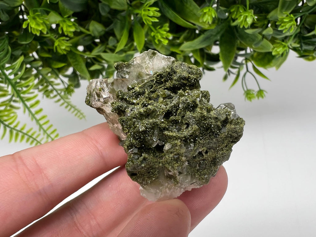 LARGE, Green Epidote with Quartz Crystals - Extremely Sparkly with Rainbows,souvenirs collection stone,gift,decor, Eastern Anatolian, Turkey