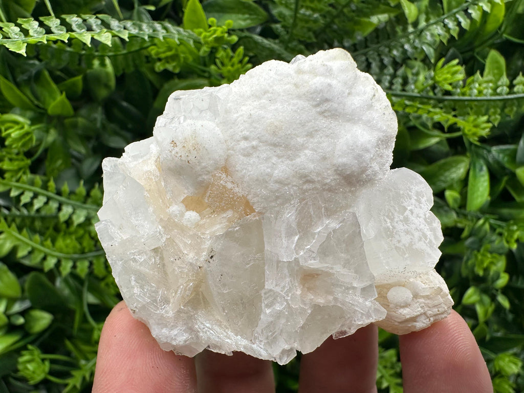 Apophyllite Stilbite on Chalcedony, Natural Crystal Mineral Specimen