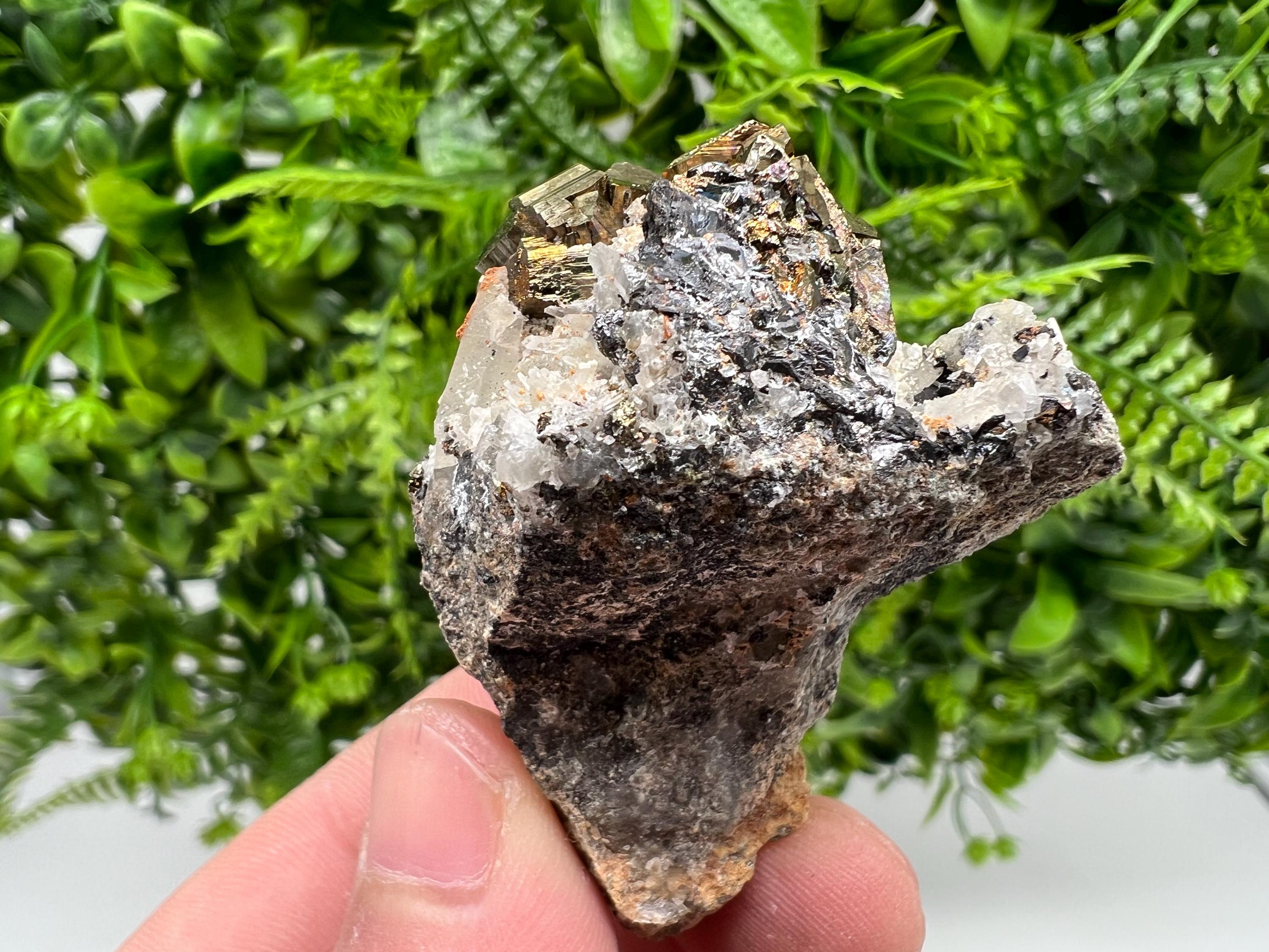 Wonderful Pyrite whit Hematite on Sphalerite,Quartz,from 9 th September mine,Bulgaria,natural,collectible specimen,collection minerals,gift