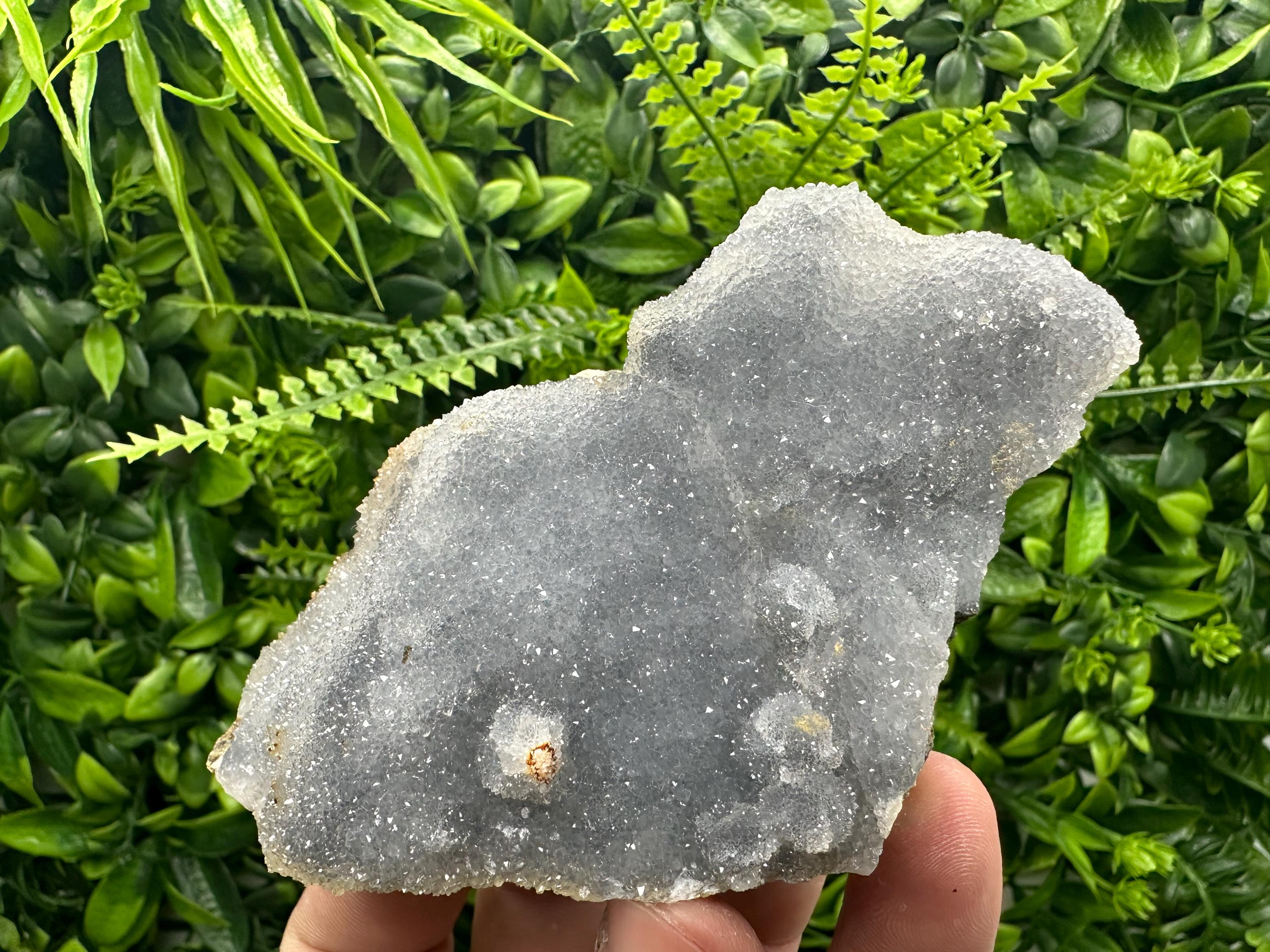 Chalcedony Quartz with Chlorite: Mineral Specimen, Home Decor (11/7/4cm)