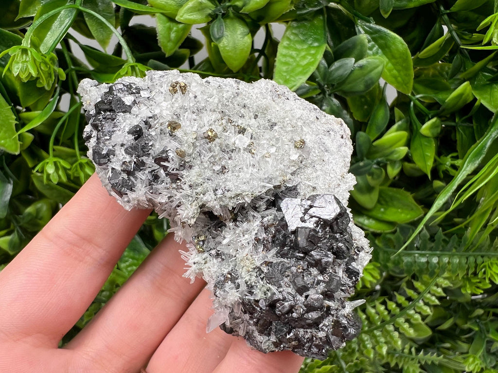 Wonderful melted Galena,Sphalerite calcite Pyrite on Quartz from Borieva mine Madan Bulgaria natural minerals souvenir crystal home decor cr