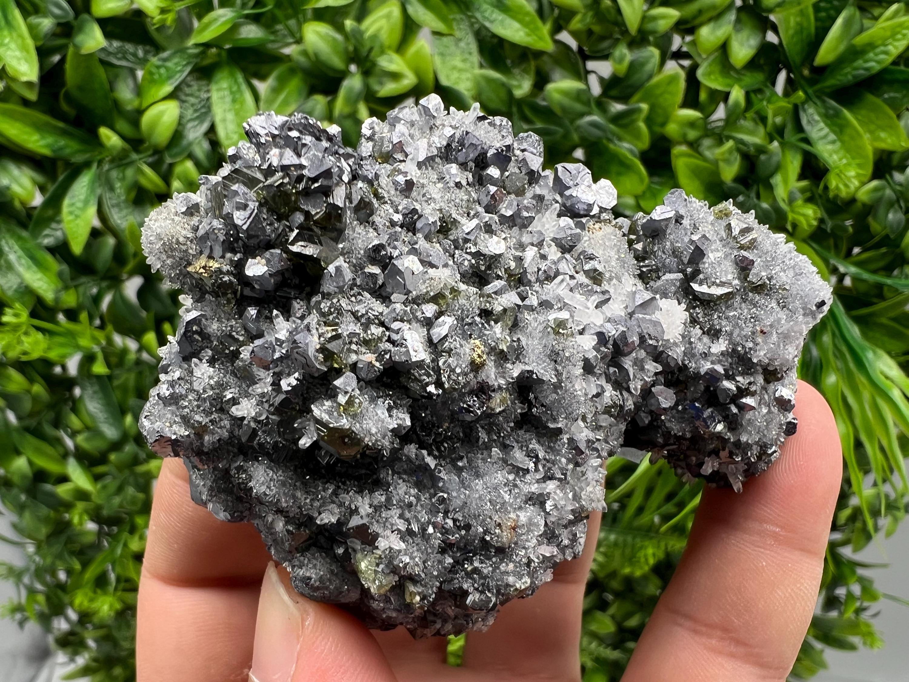 Stunning Galena,Sphalerite,Cleiopfane Chalcopyrite from Krushev dol mine,Madan,Bulgaria,natural,collection mineral specimen,home decor ston