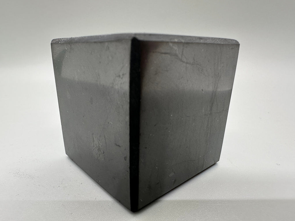 Shungite Crystal Cube (4cm): EMF & 5G Protection, Healing Stone