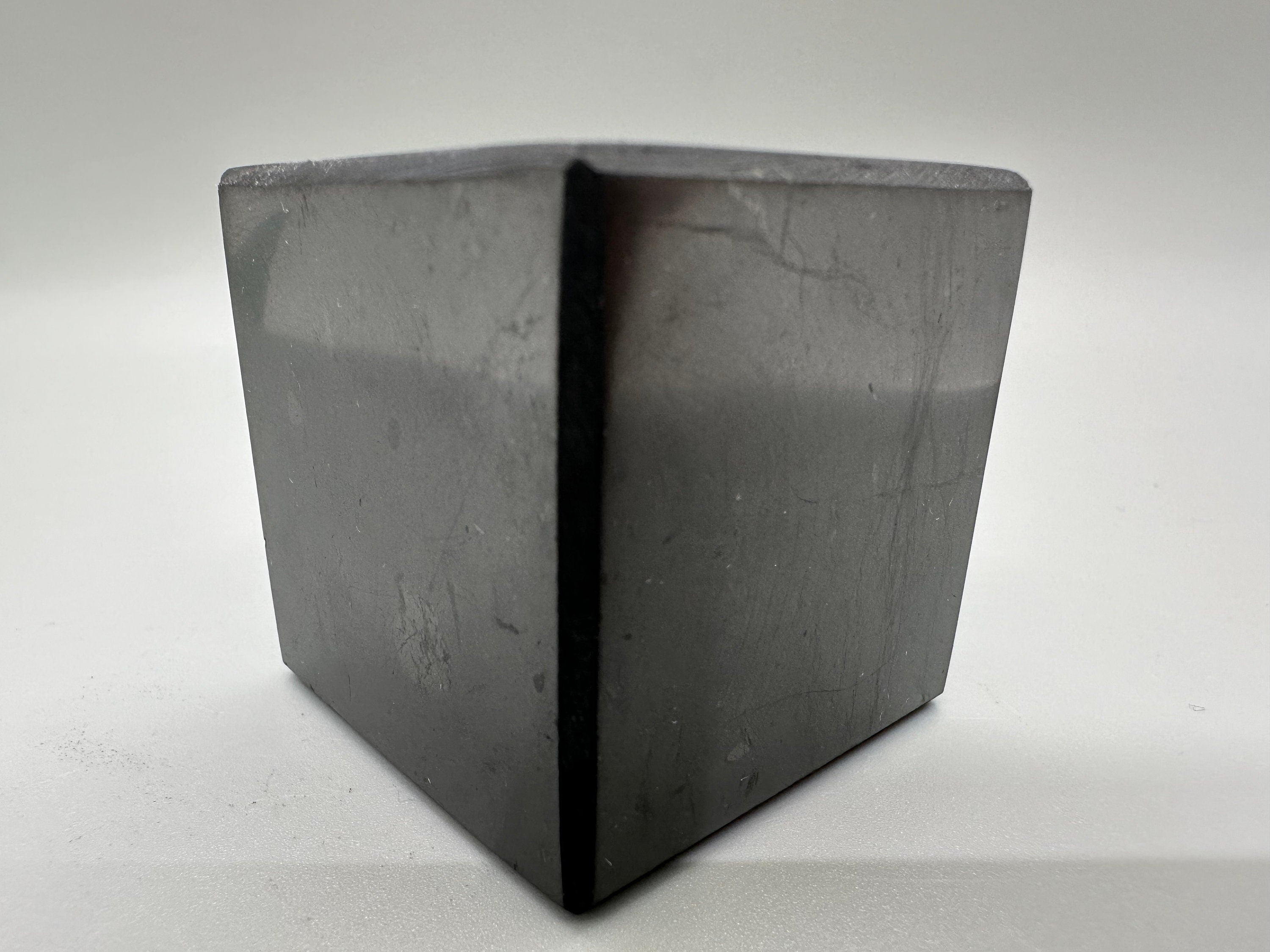 Shungite Crystal Cube (4cm): EMF & 5G Protection, Healing Stone
