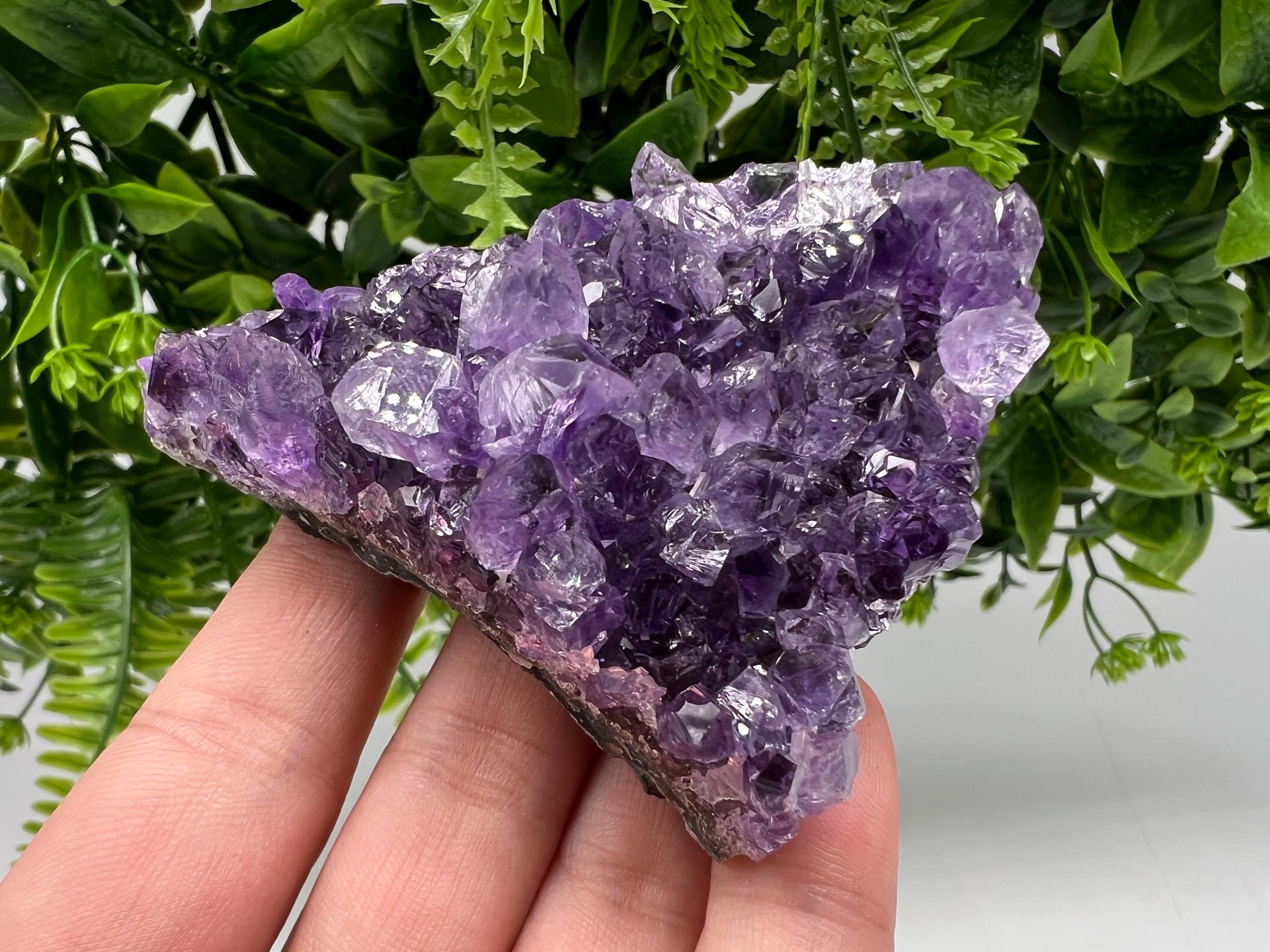 Stunning,Purple Amethyst from Uruguay,Natural Amethyst,Purple crystal,Pyrple Quartz,Crystal from Uruguay,Home decor,Energy crystal,Phantoms