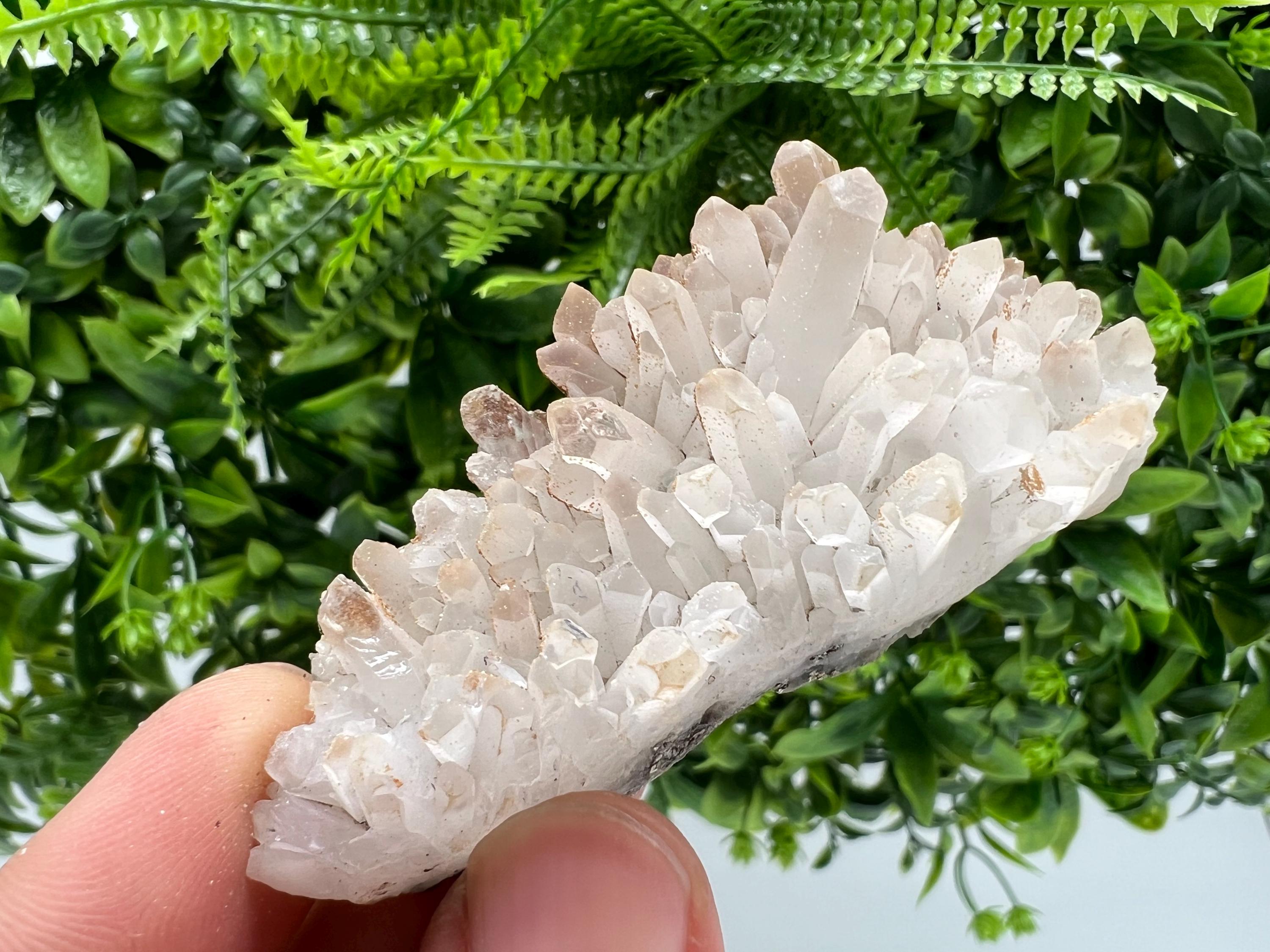Quartz whit Brown Rhodochrosite from Djurcovo mine,Bulgaria,Quartz,Rhodochrosite cluster,natural mineral,collection crystal,mineral specimen
