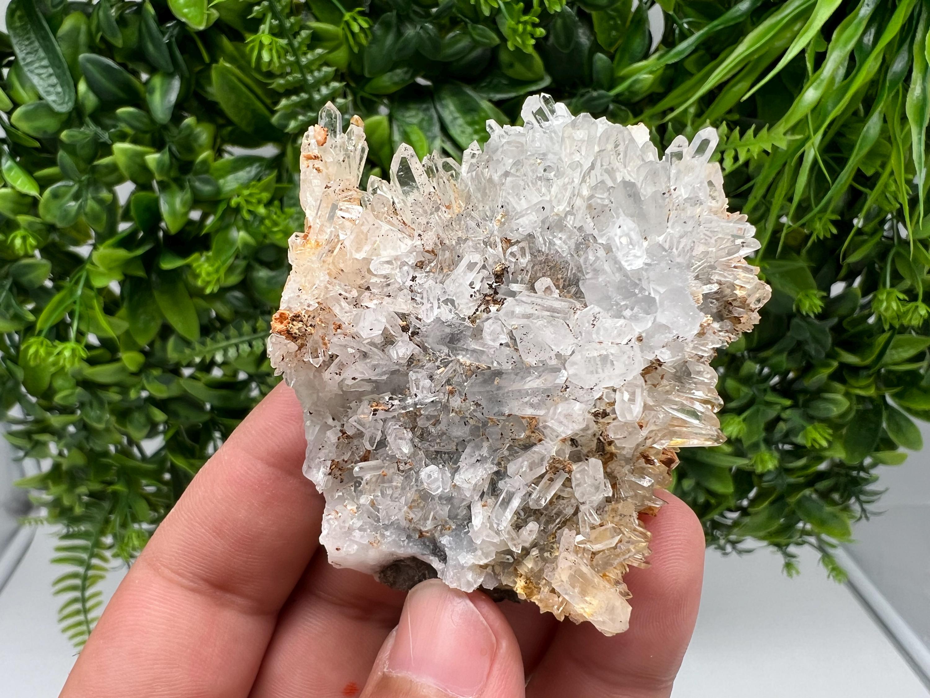 Large Quartz whit iron oxide Limonite,from 9th September mine,Bulgaria,Quartz cluster,Yellow Quartz,collection specimen,home decor,gift,ston