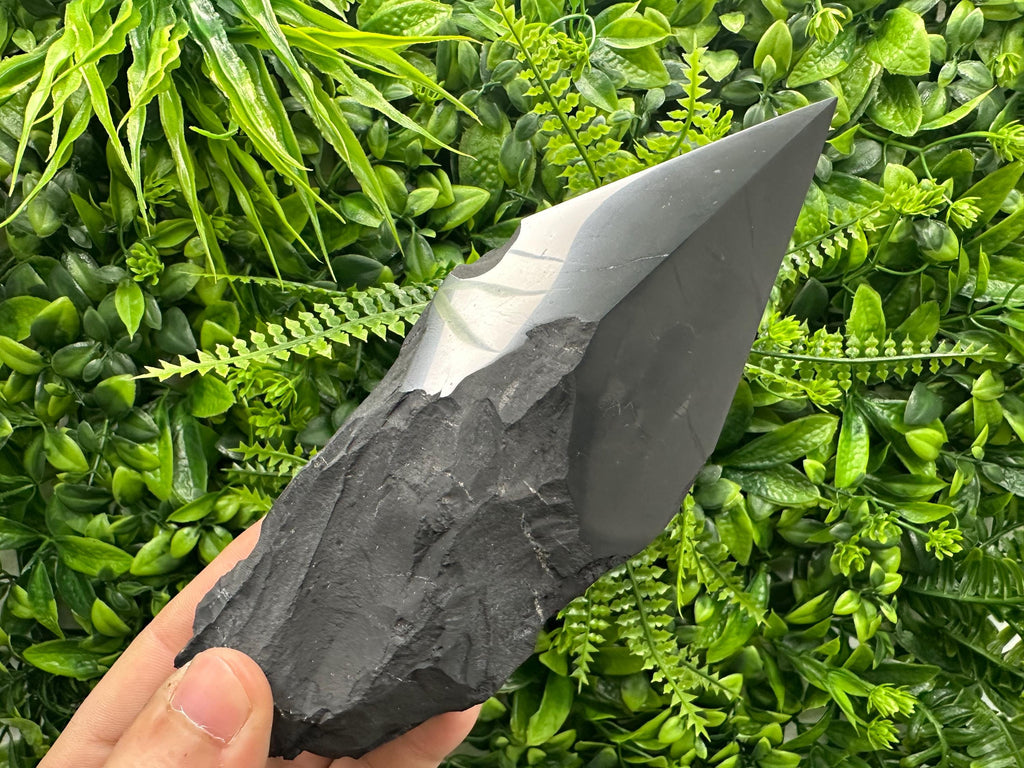 15cm Polished Shungite Crystal: EMF Protection Stone
