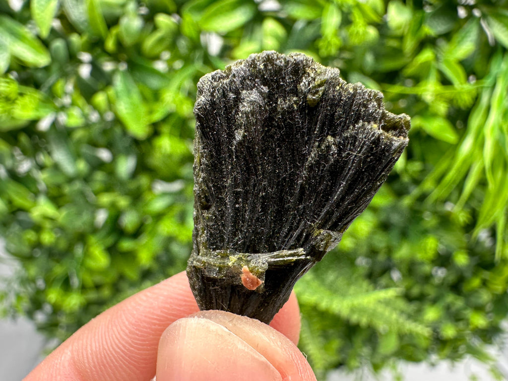 Rare Green Epidote whit Barite From Morocco,Epidote,Mini Collections Epidote,rare mineral Specimen,green epidote,Barite,crystal,Morocco min