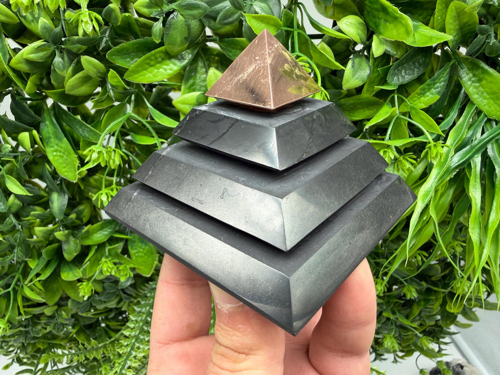Polished Shungite Pyramid, Sacred Geometry, EMF Protection whit copper peak 8 cm