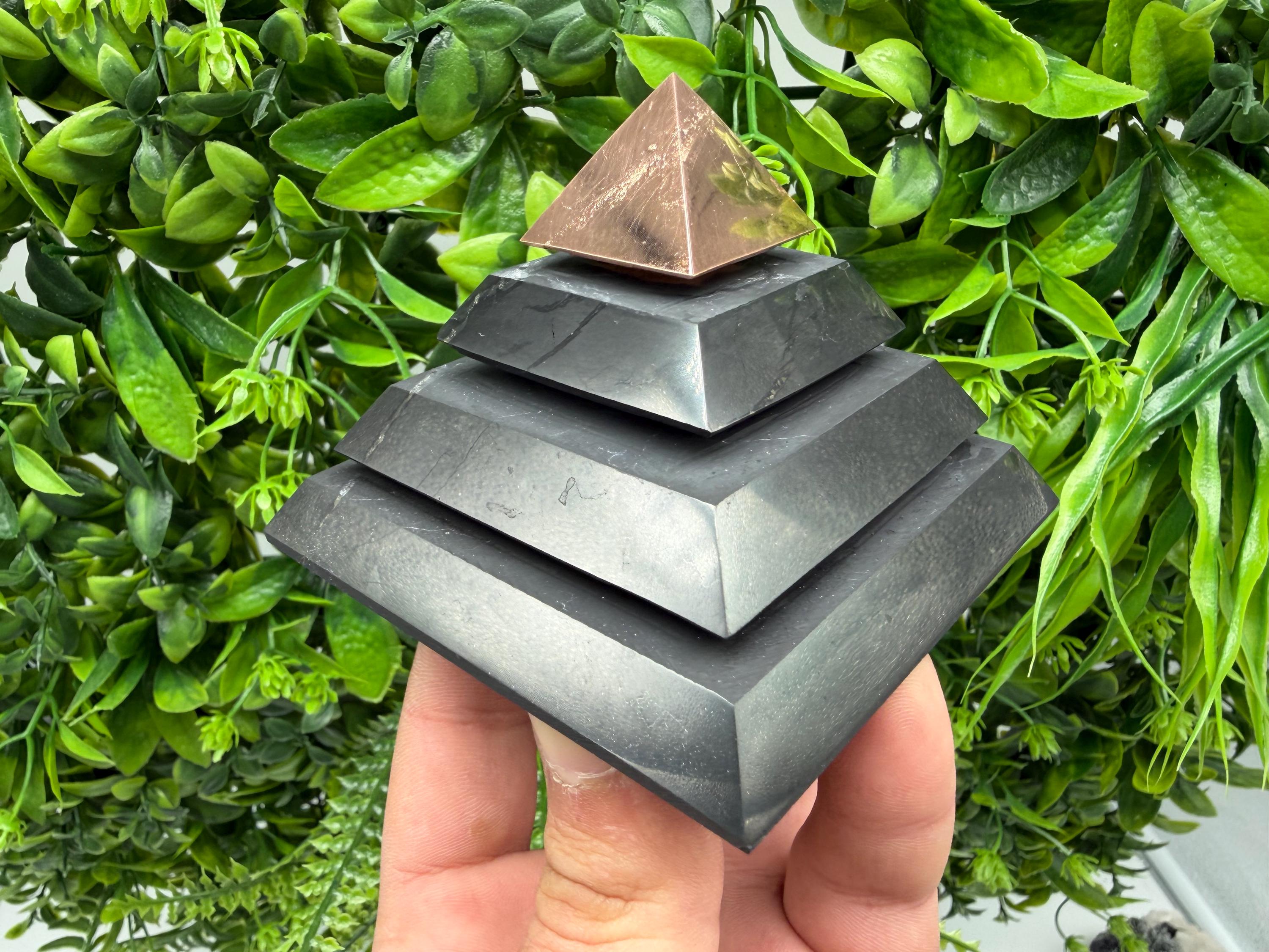 Polished Shungite Pyramid, Sacred Geometry, EMF Protection whit copper peak 8 cm