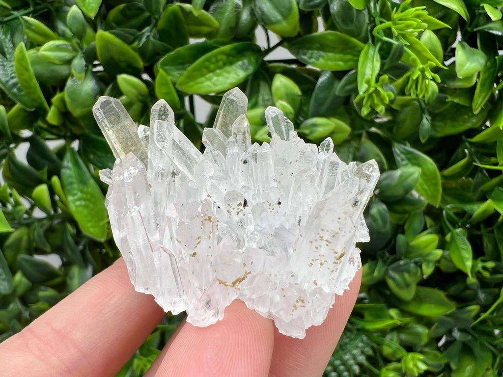 Lovely specimen Green Quartz inclusions Chlorite and Sphalerite/ Natural minerals/ Souvenir crystal gift minerals famous 9th September/Madan
