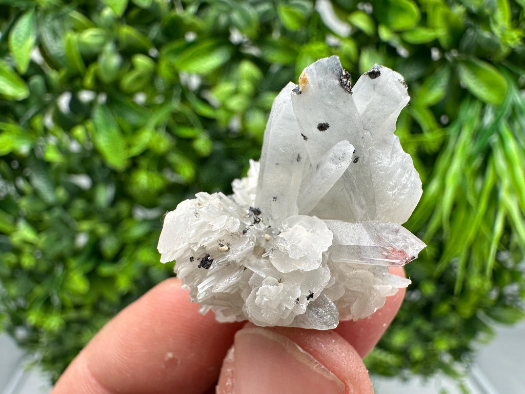 Lovely specimen Green Quartz inclusions Chlorite and Sphalerite/ Natural minerals/ Souvenir crystal gift minerals famous 9th September/Madan