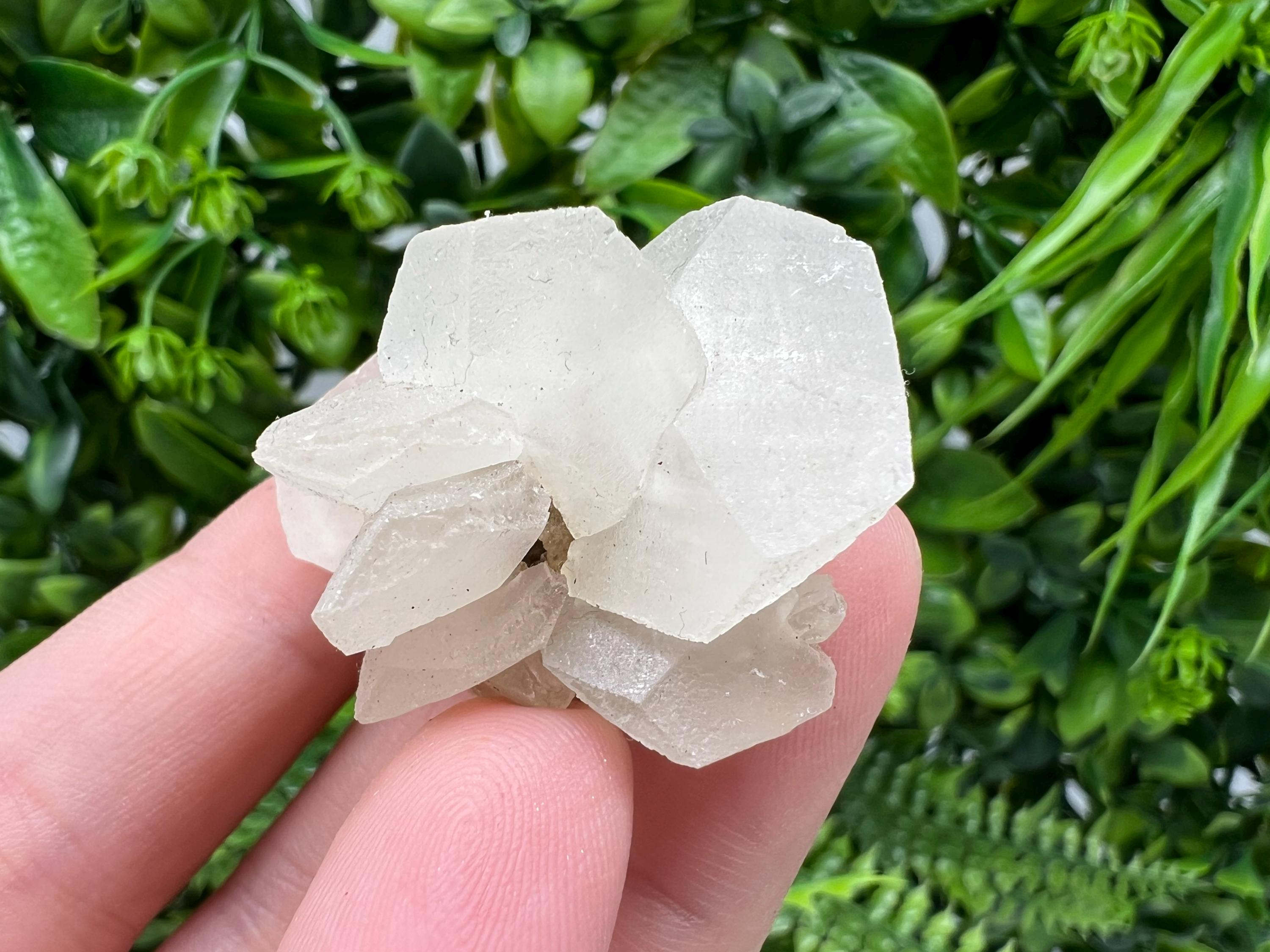Wonderful Calcite on Chalcedony from Borieva mine,Madan,Bulgaria,natural,collectible mineral specimen,home decor stone,gift minerals,crystal