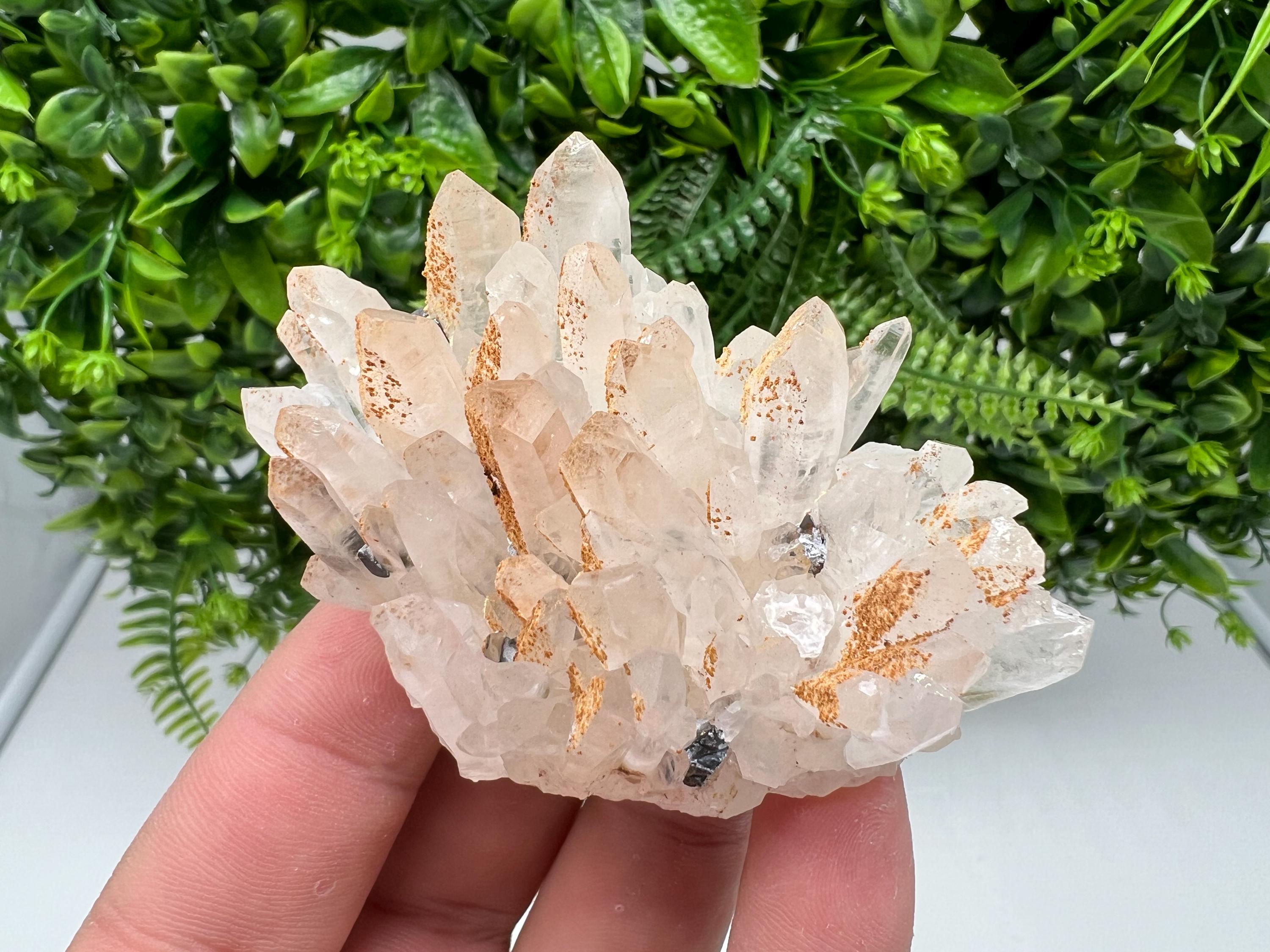 Stunning Quartz covered whit iron oxide limonite natural minerals souvenir crystal home decor stone collection minerals 9 th September mine