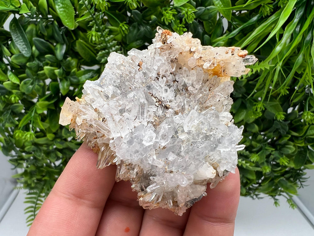 Large Quartz whit iron oxide Limonite,from 9th September mine,Bulgaria,Quartz cluster,Yellow Quartz,collection specimen,home decor,gift,ston