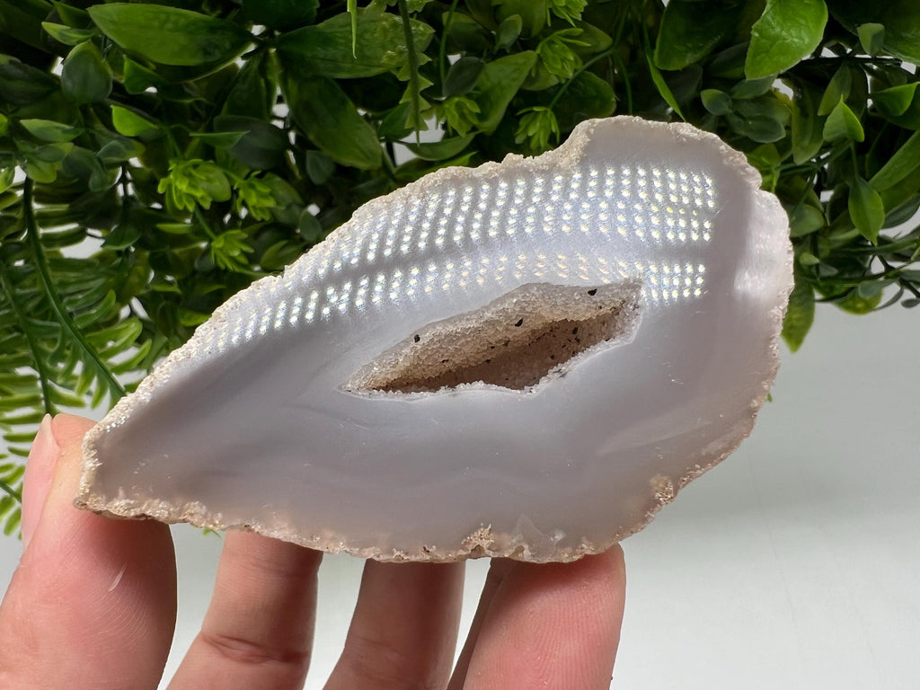 Blue Agate Druzy Geode, Natural Crystal Quartz (8.2/5.5/4.5 cm)
