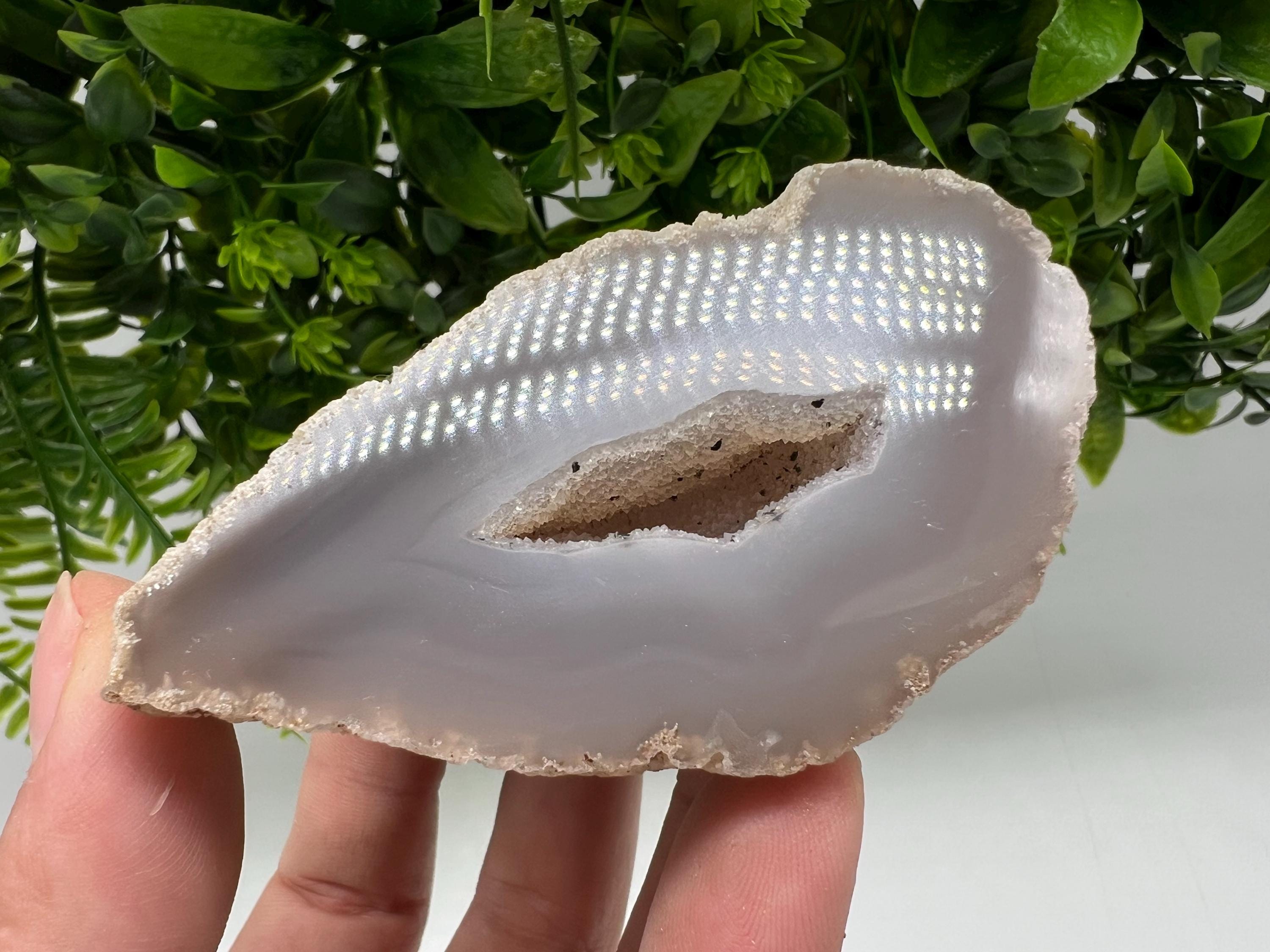 Blue Agate Druzy Geode, Natural Crystal Quartz (8.2/5.5/4.5 cm)