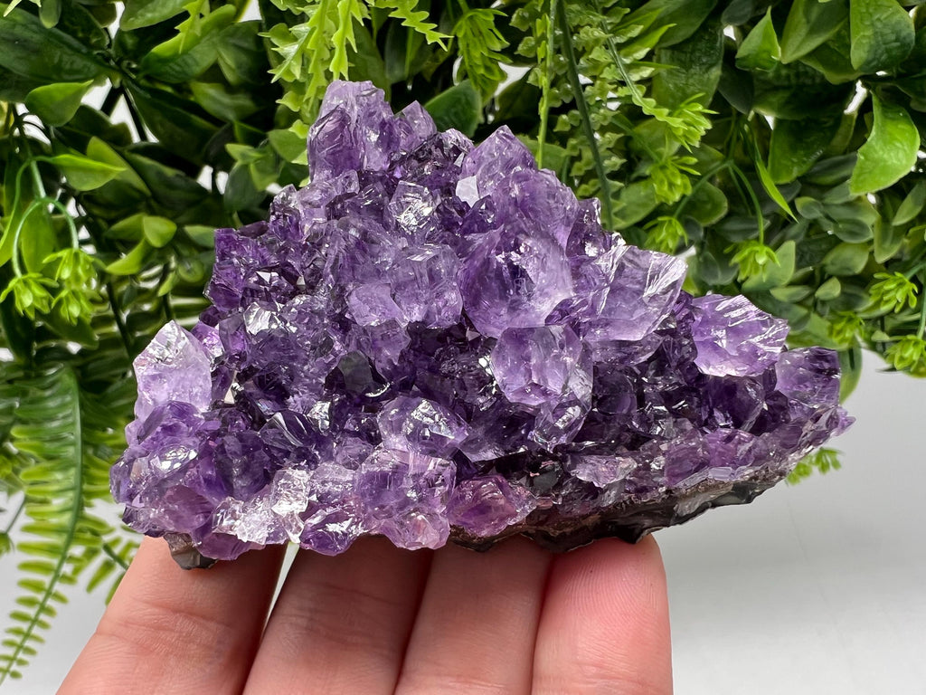 Stunning,Purple Amethyst from Uruguay,Natural Amethyst,Purple crystal,Pyrple Quartz,Crystal from Uruguay,Home decor,Energy crystal,Phantoms