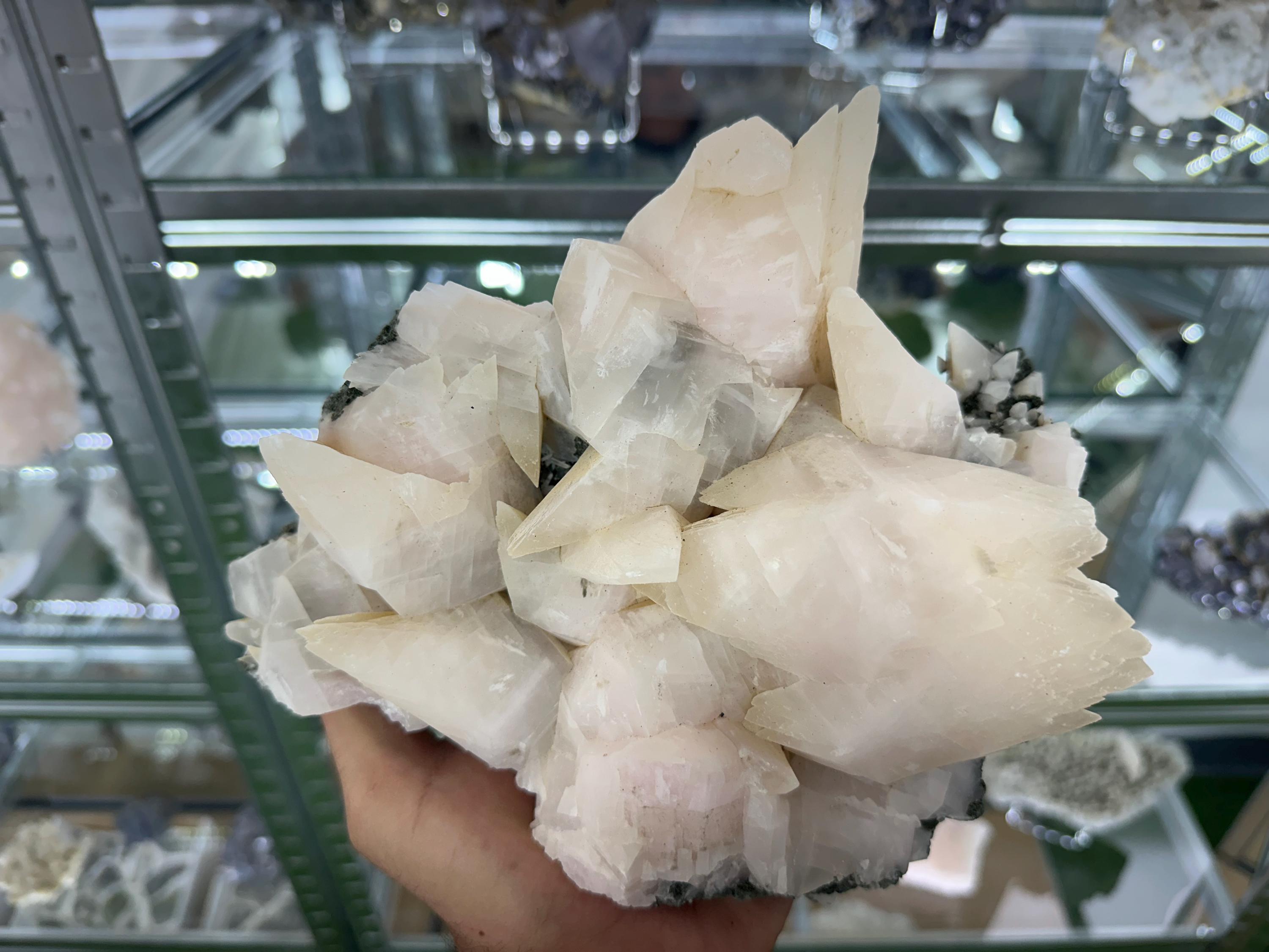 Stunning uv fluorescent Calcite natural minerals souvenir crystal home decor stone gift minerals collection calcite cluster Borieva Bulgaria