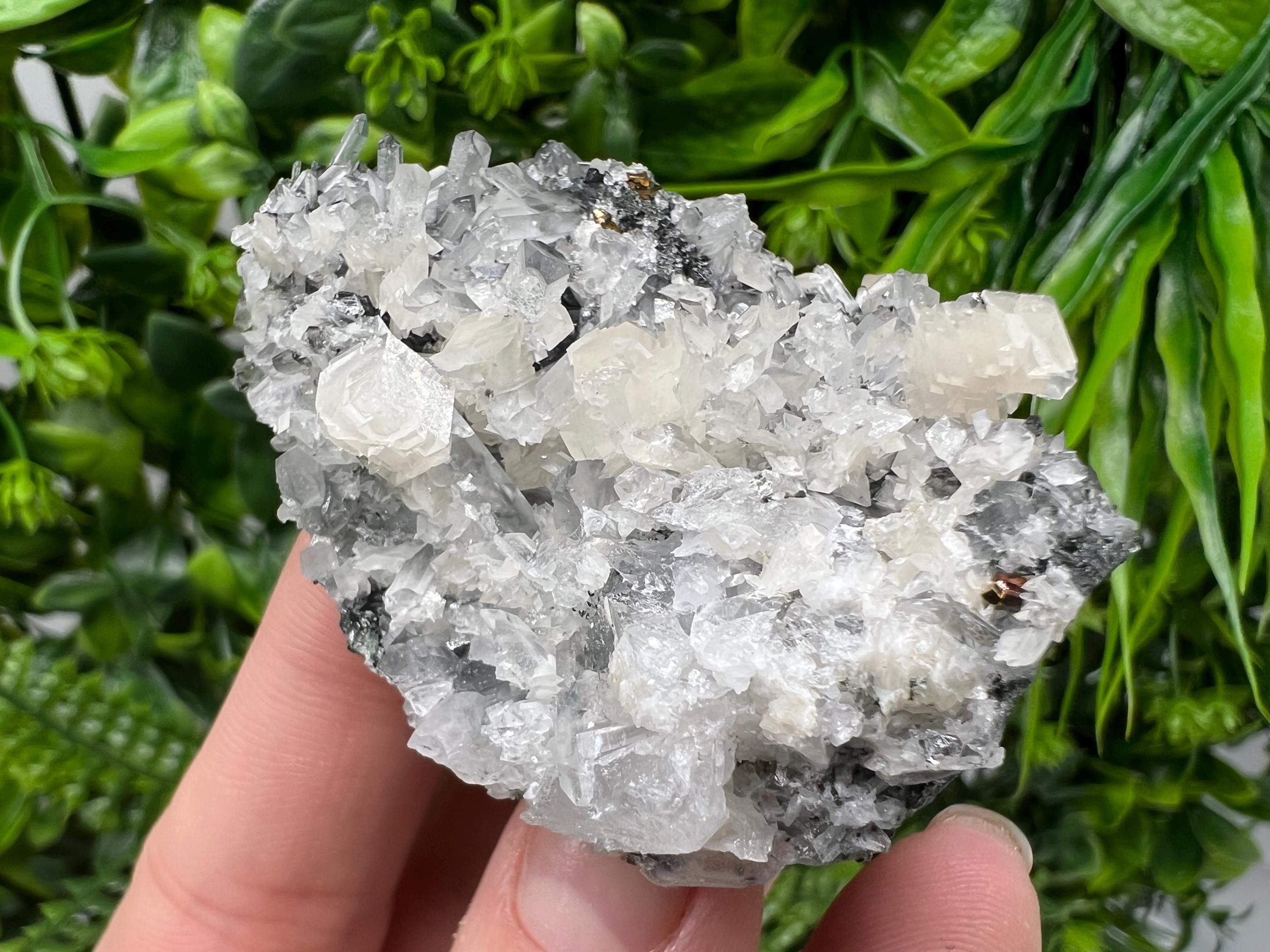 Calcite on Quartz Specimen: Borieva Mine, Madan, Bulgaria