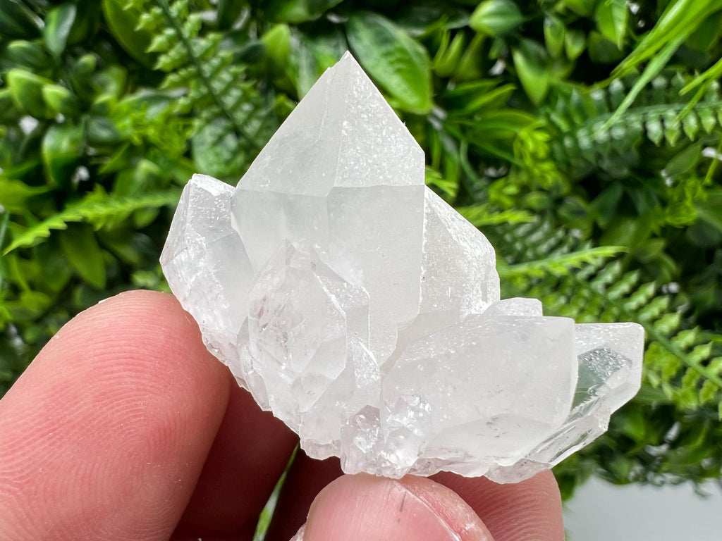 Wonderful Transparent Quartz on Chlorite Matrix,From Borieva mine,Madan,Bulgaria,Quartz,Quartz crystal,mineral specimen,collection quartz