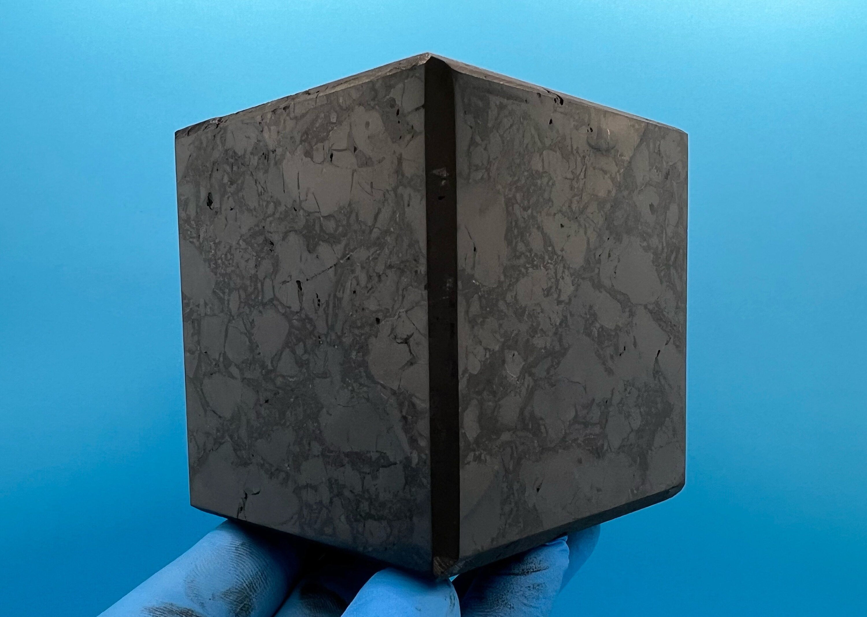 Shungite Crystal Cube (6cm): EMF & 5G Protection, Healing Stone