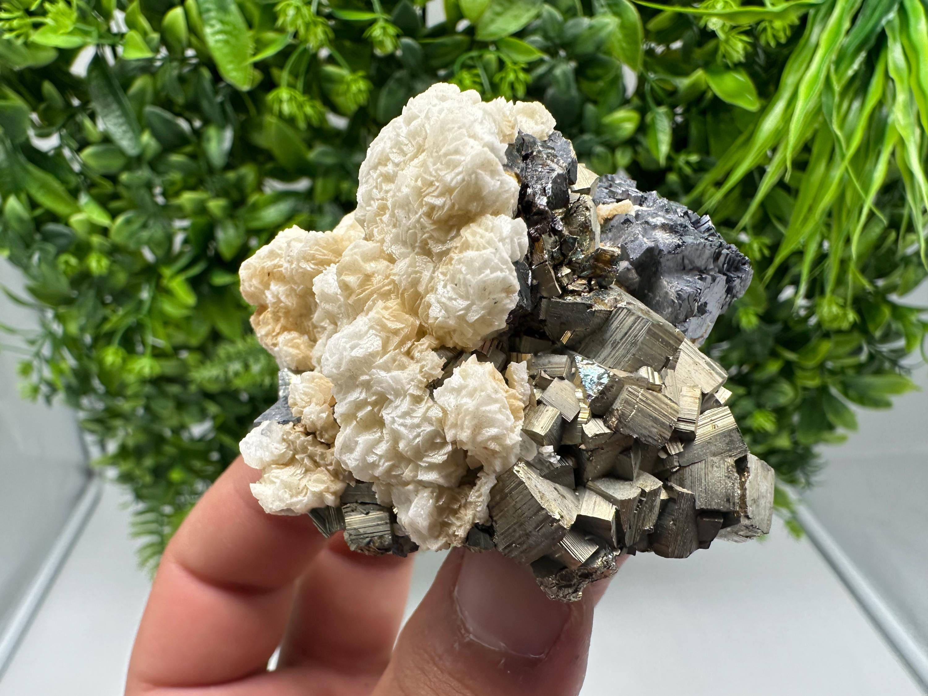 Collecting Mirror Galena,Pyrite on Quartz whit Chlorite,From Borieva mine,Madan,Bulgaria,natural mineral specimen,Home decor stone,Rare cry