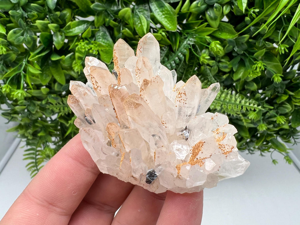 Stunning Quartz covered whit iron oxide limonite natural minerals souvenir crystal home decor stone collection minerals 9 th September mine