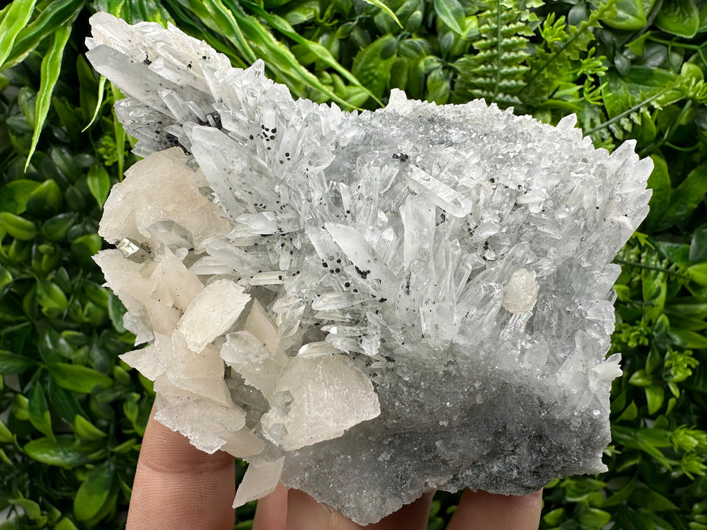 Calcite with Quartz: Natural Mineral Souvenir, Borieva Bulgaria (13/11/5cm)