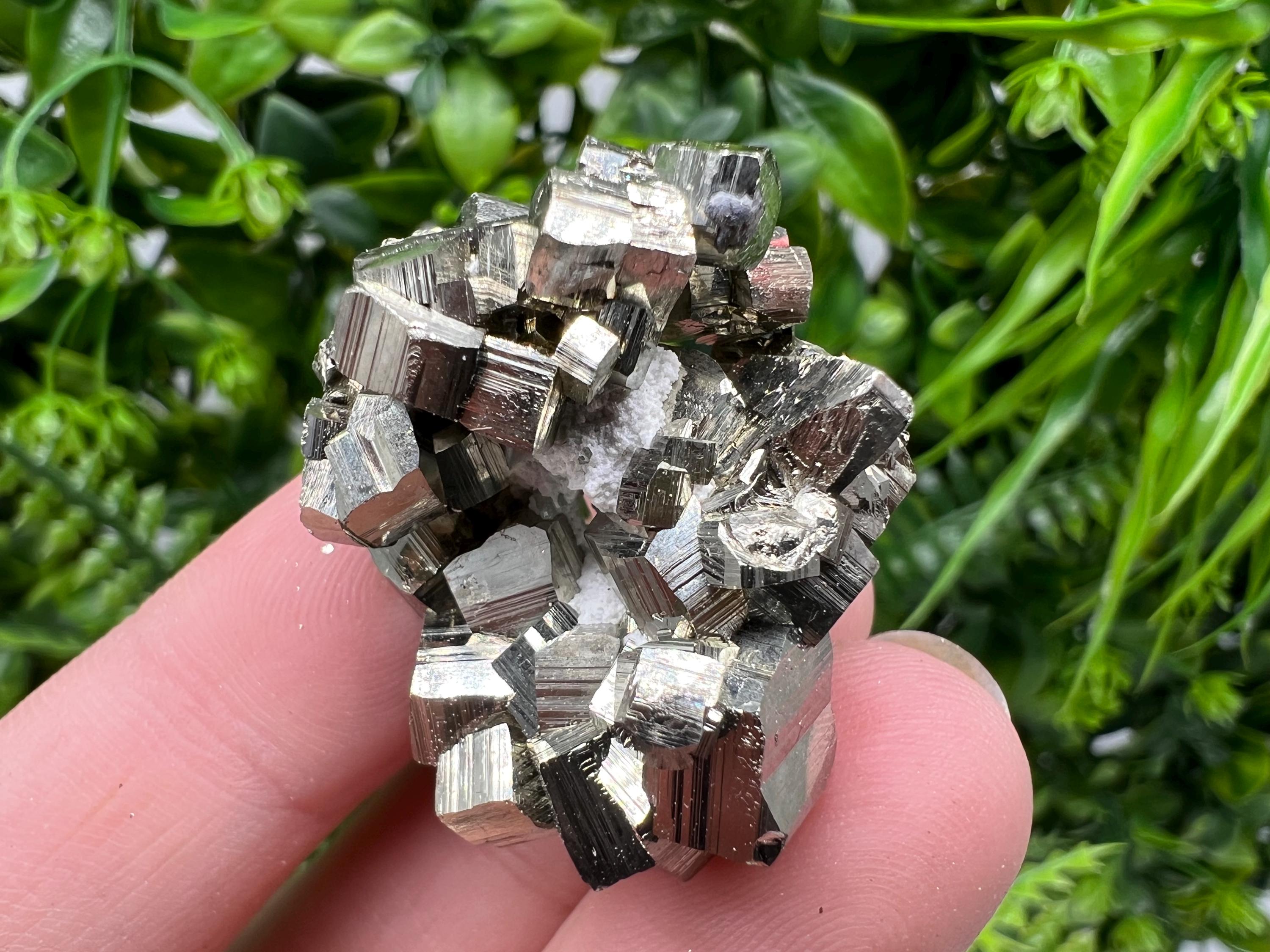 Wonderful Pyrite,floating Pyrite,rare Crystals natural minerals souvenir Crystal,collection stone,rare minerals,home decor,Borieva Bulgaria