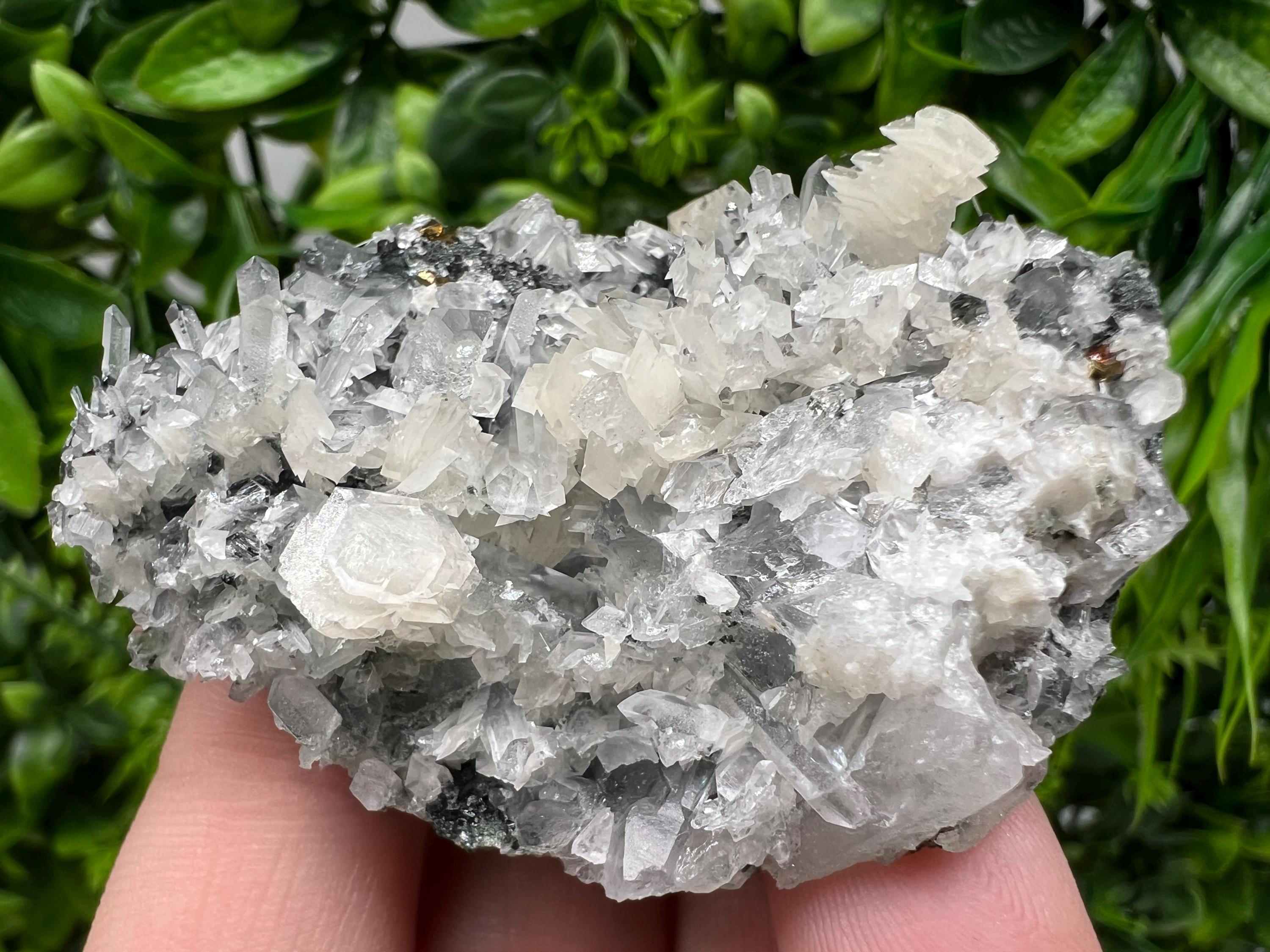 Calcite on Quartz Specimen: Borieva Mine, Madan, Bulgaria