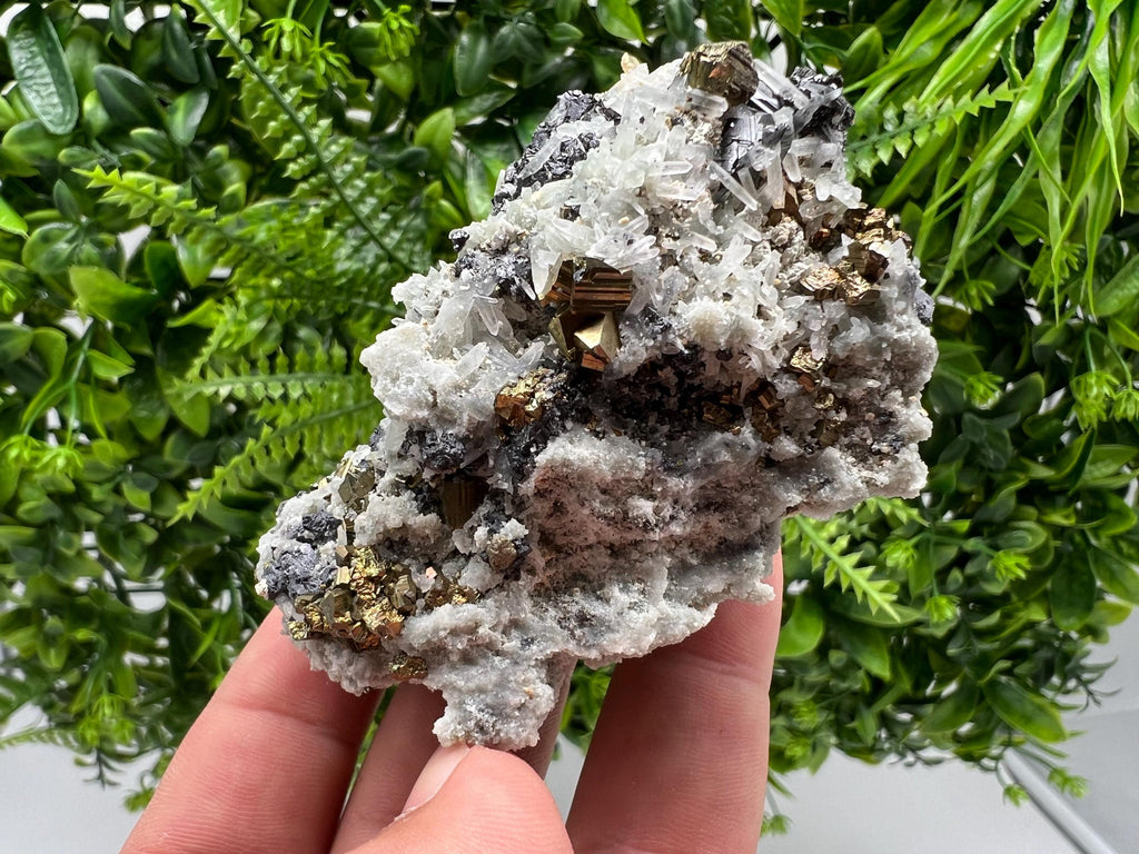 Wonderful Rainbow Pyrite,Sphalerite on Quartz from 9 th September mine,Madan,Bulgaria natural,collectibles mineral specimen,home decor stone