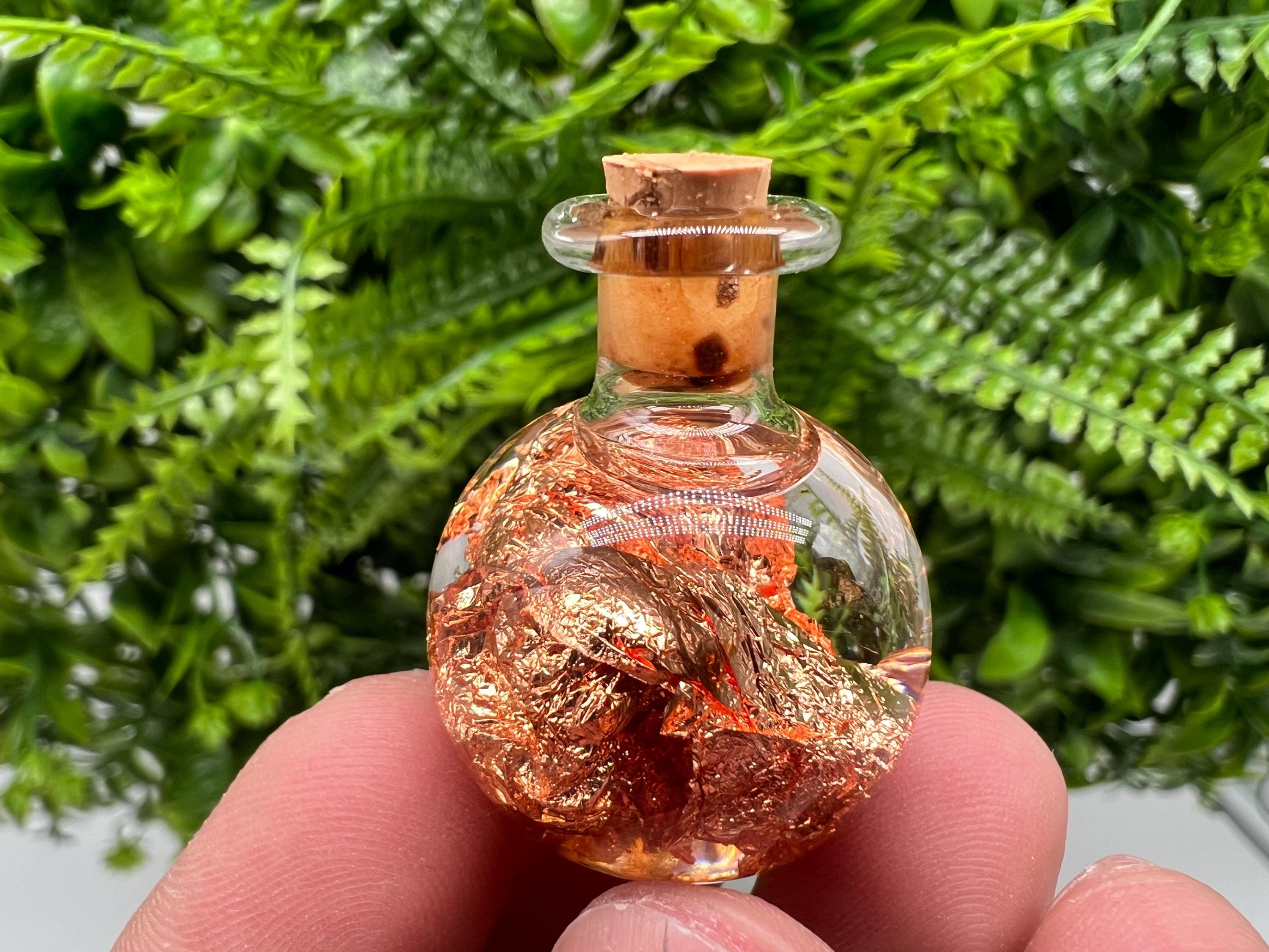 ONE(1)Stunning BOTTLE real gold,Silver Argento,Copper Rame,raw gold Flakes,minerals specimen,home decor,gift idea,souvenir,real gold,22carat