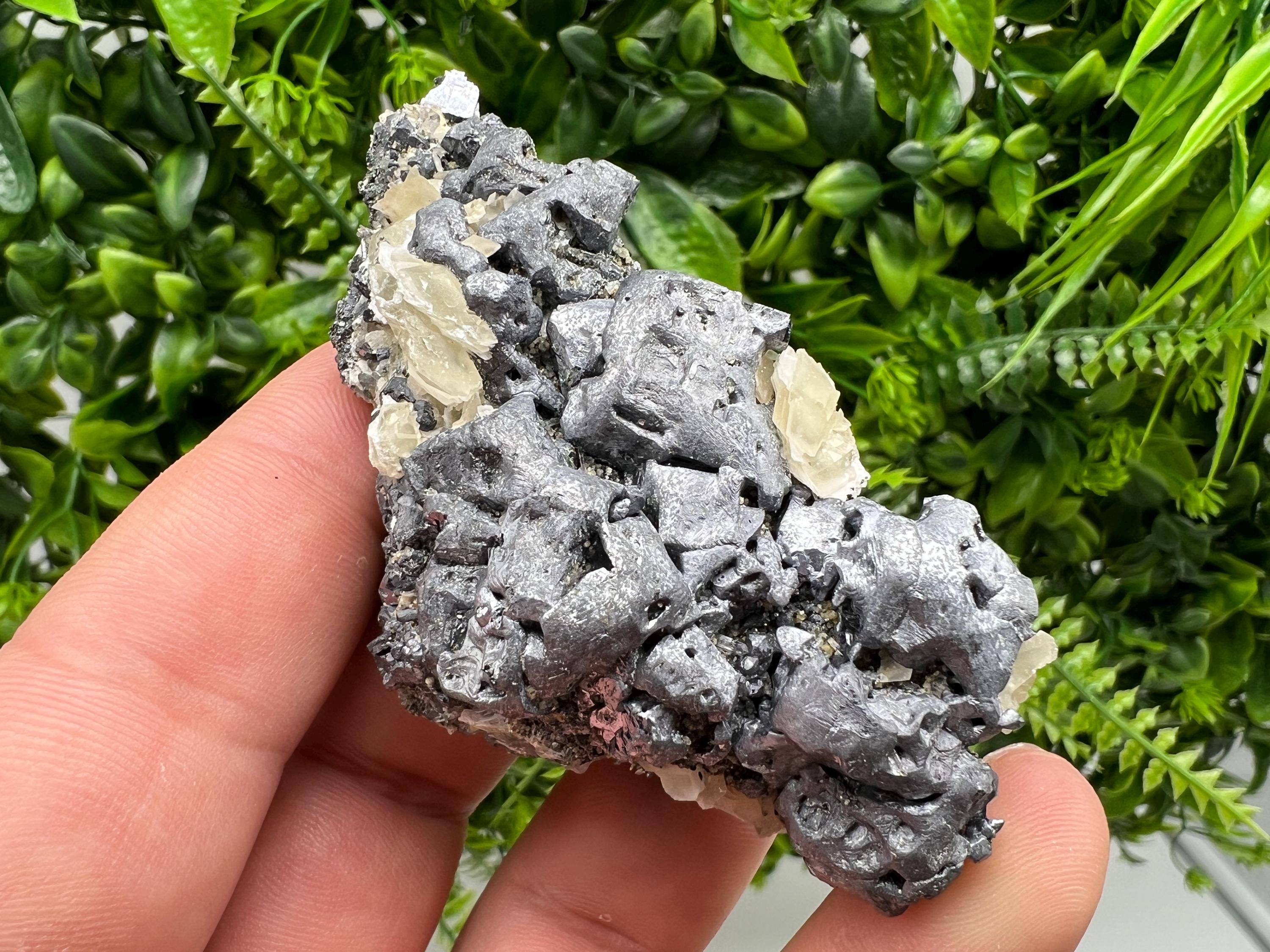 Beautiful Galena Spinel law whit Quartz,Calcite from Borieva mine,Bulgaria,natural minerals,collection crystal,gift,rock,collection stone