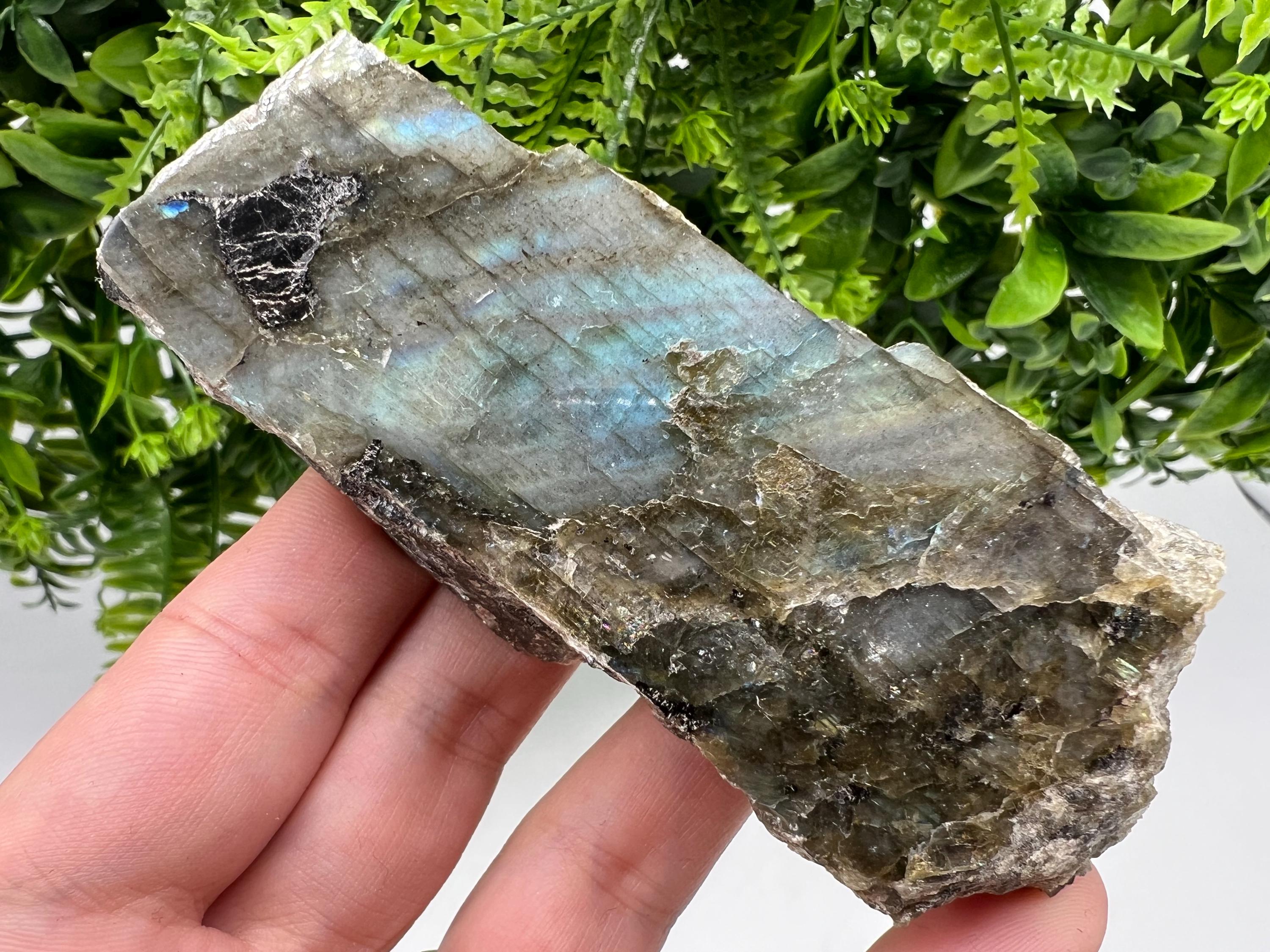Polished Multifire Labradorite Slab: Crystal Decor, Crystal Grid (10.5/5/2.4 CM, 179 Grams)